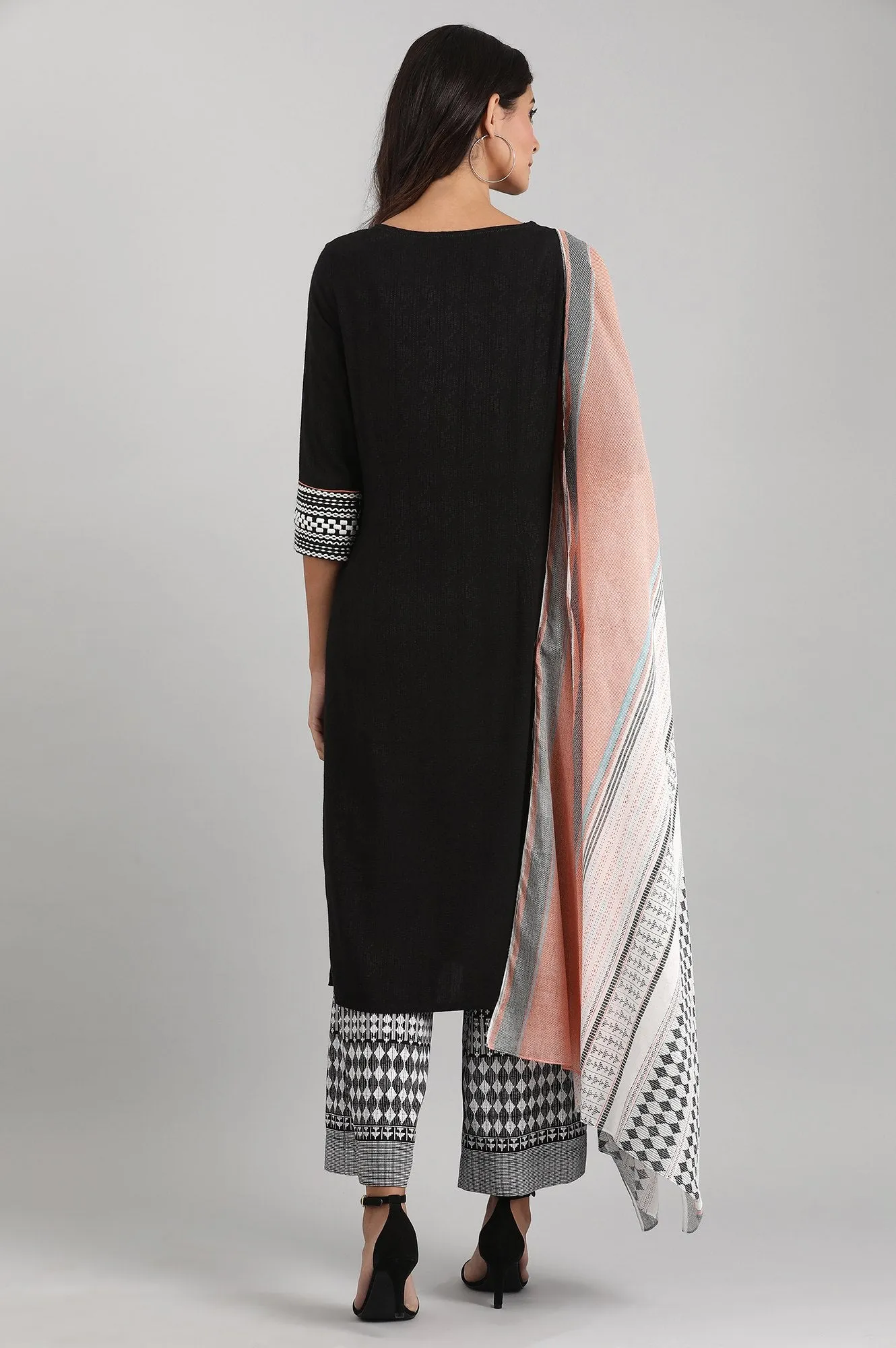 Black Round Neck kurta Set