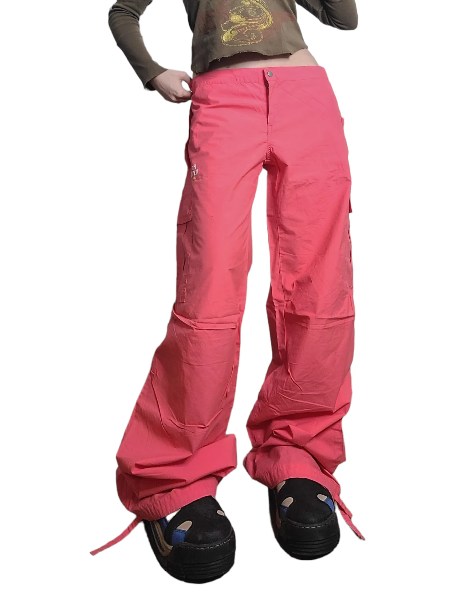 Cargo parachute rose