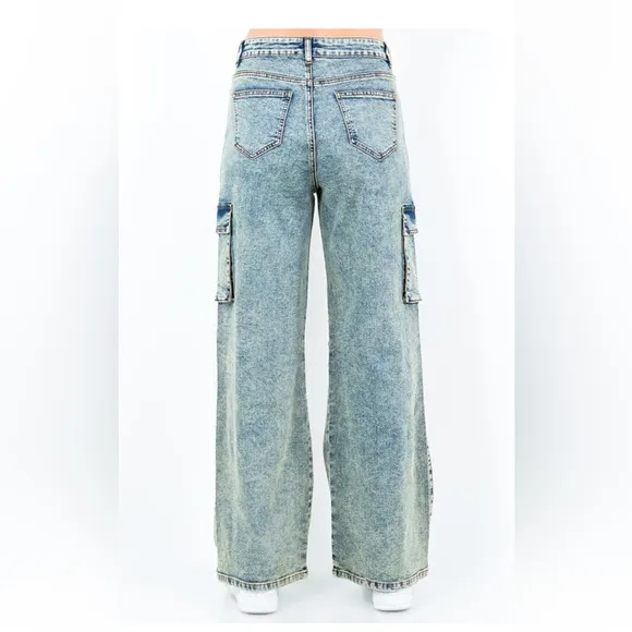 Chic Acid Wash Wide Leg Jeans  With Cargo Pockets Detail