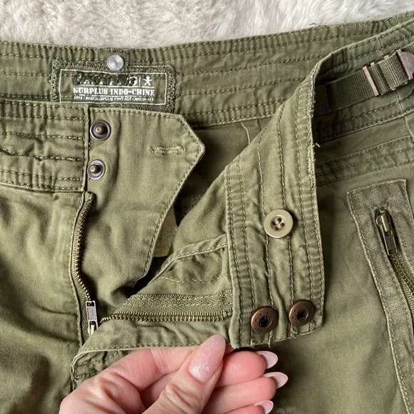 Da-Nang low rise baggy cargo short Y2K army green military surplus utility small