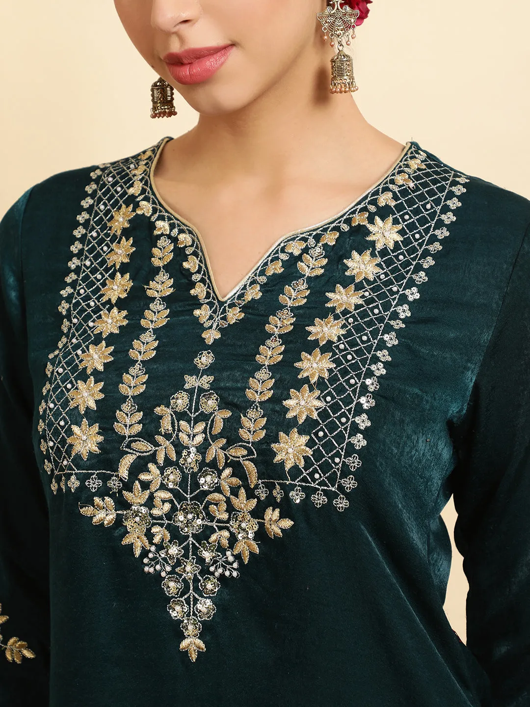 Dark Green Embroidered Velvet Kurta With Pants