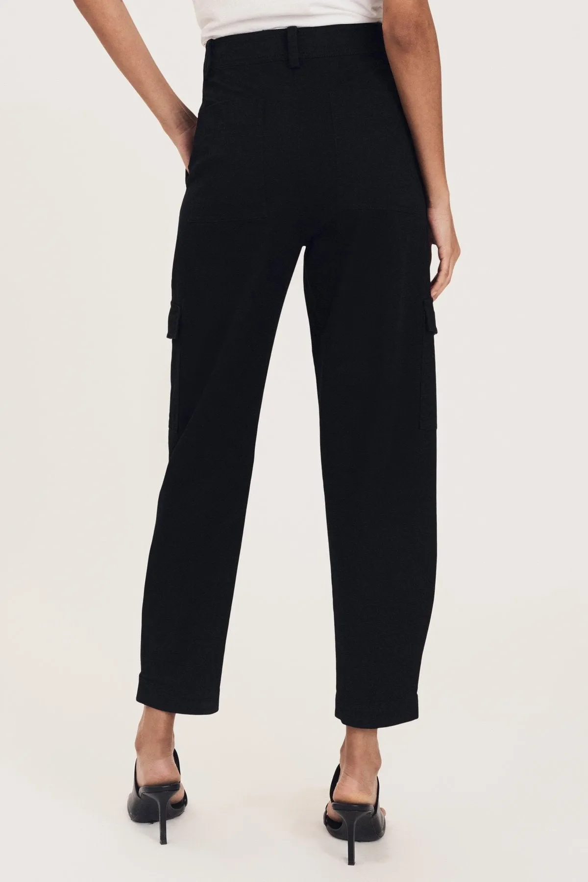 Elian Utility Pant in Black