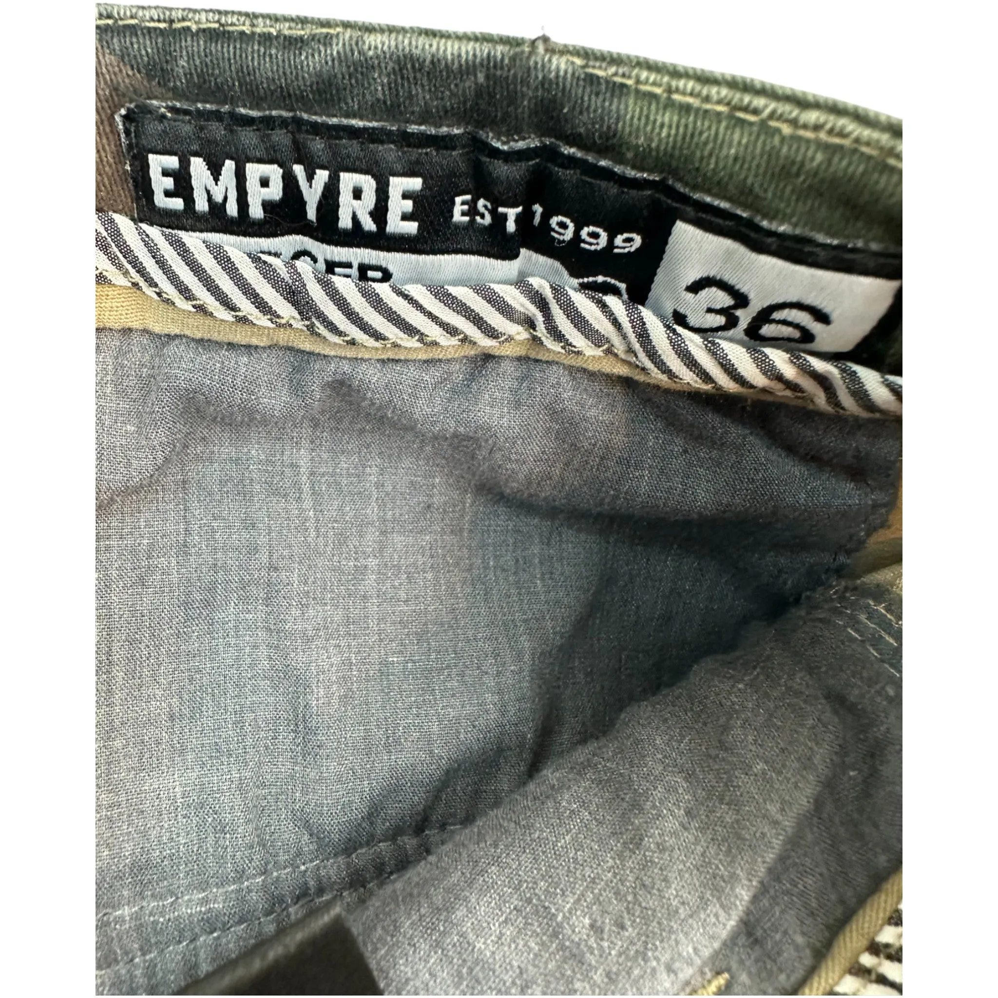 EMPYRE “CAMO” CARGOS - (SIZE 36)