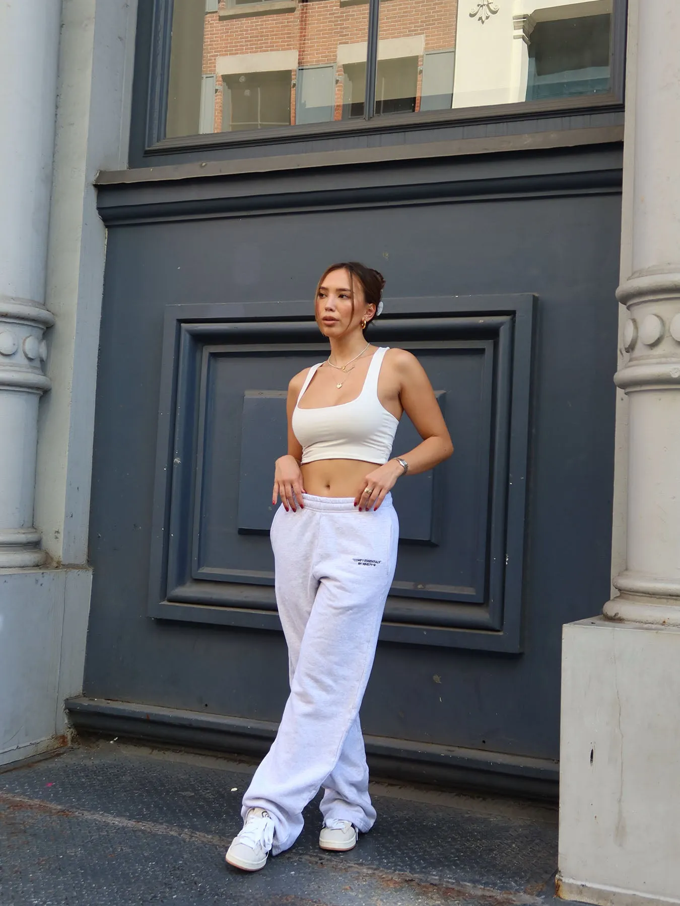 ESSENTIALS - Straight Leg Sweatpants • Light Grey