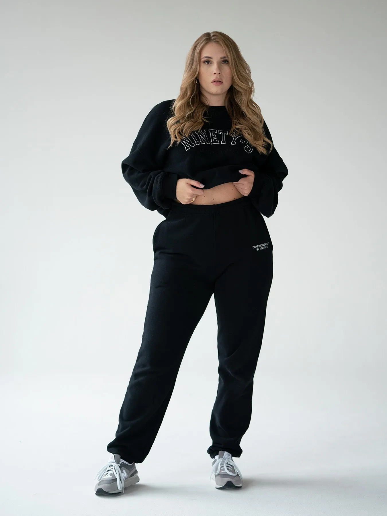 ESSENTIALS - Sweatpants  •  Black