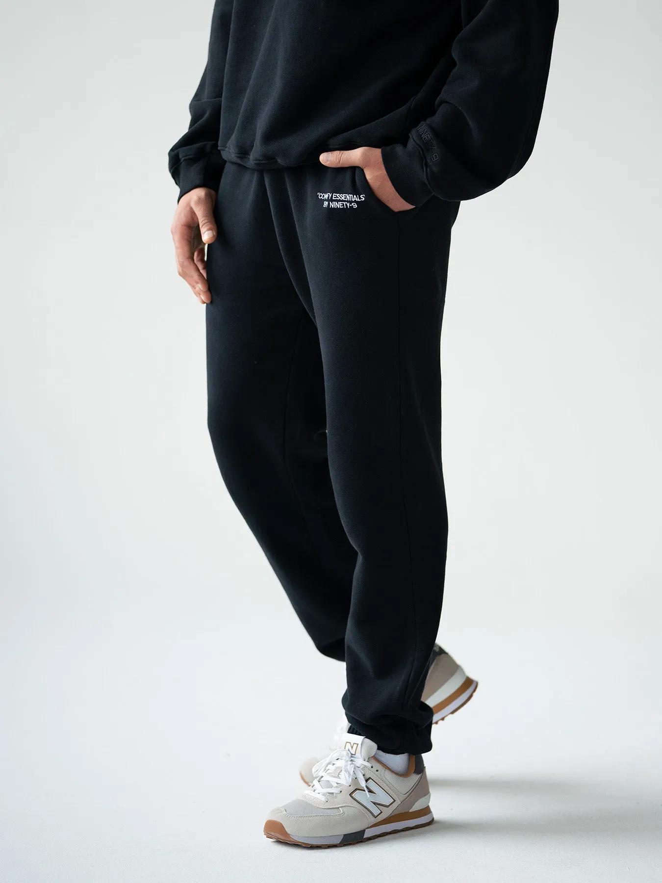 ESSENTIALS - Sweatpants  •  Black