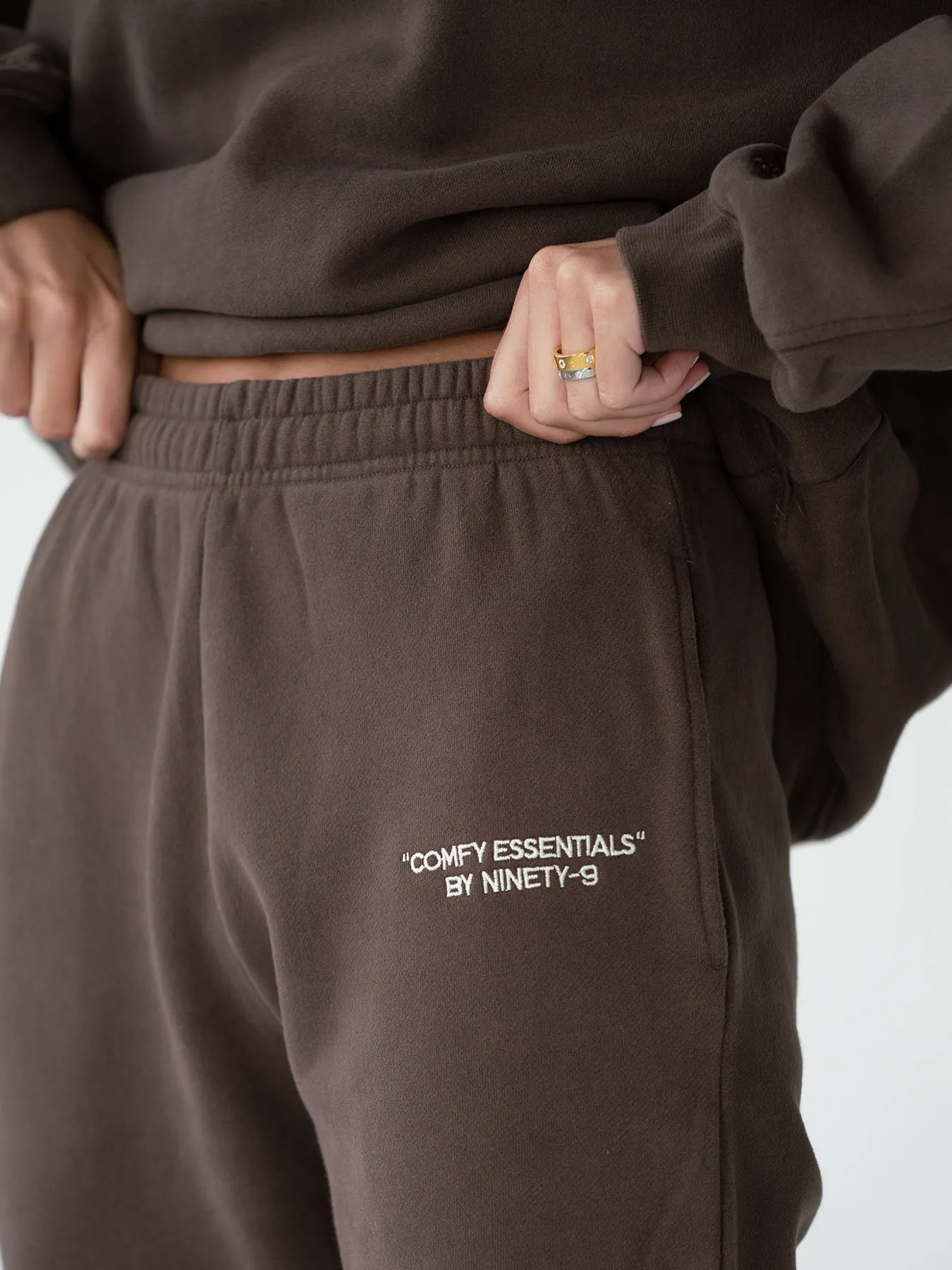 ESSENTIALS - Sweatpants  •  Brown