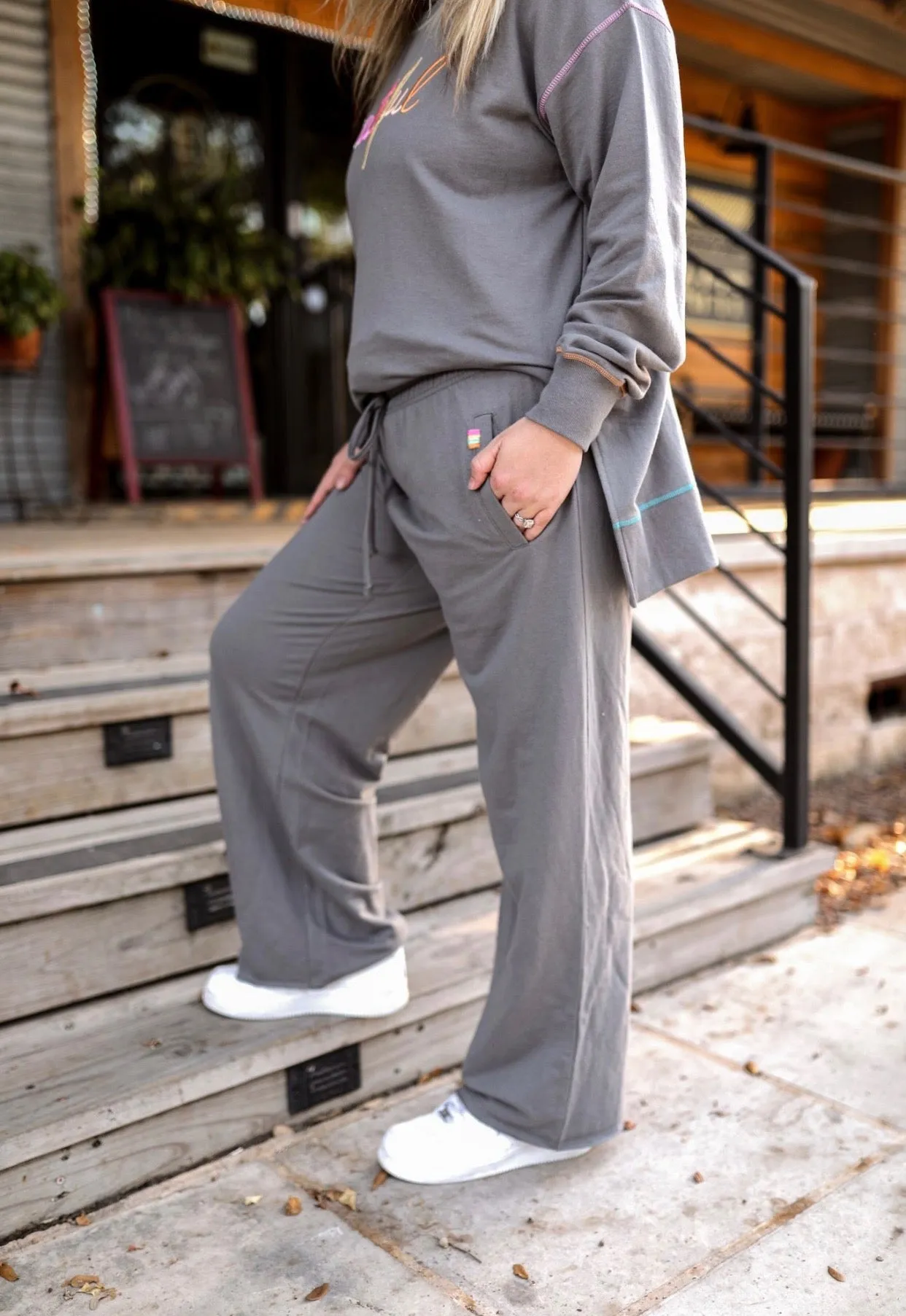 Every Day Set - Grateful 3D Embroidery (Grey) - Sweatshirt / Lounge Pants