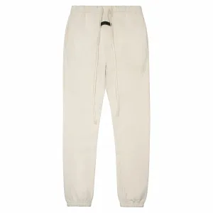 Fear of God Essentials Sweatpant
Egg Shell