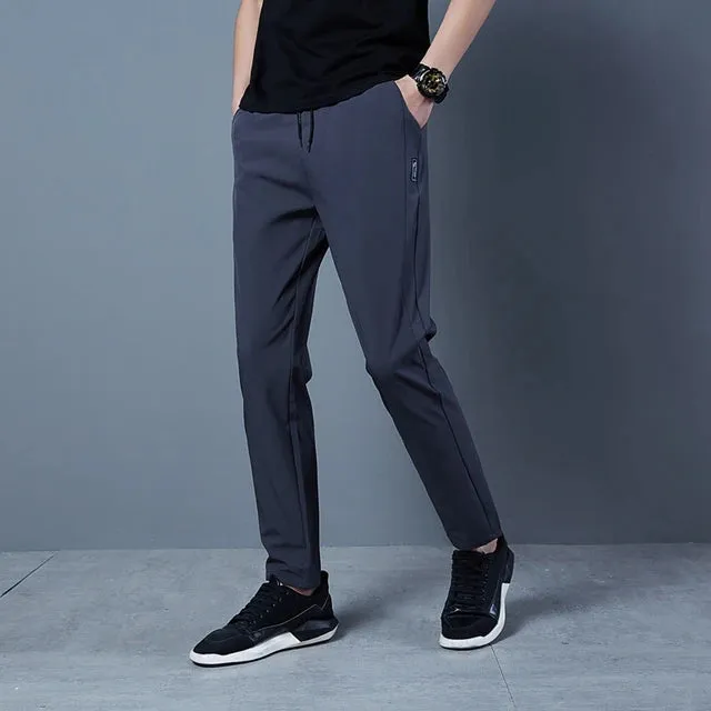 FlexiFit Herrenhose: Der ultimative Komfort und Stil