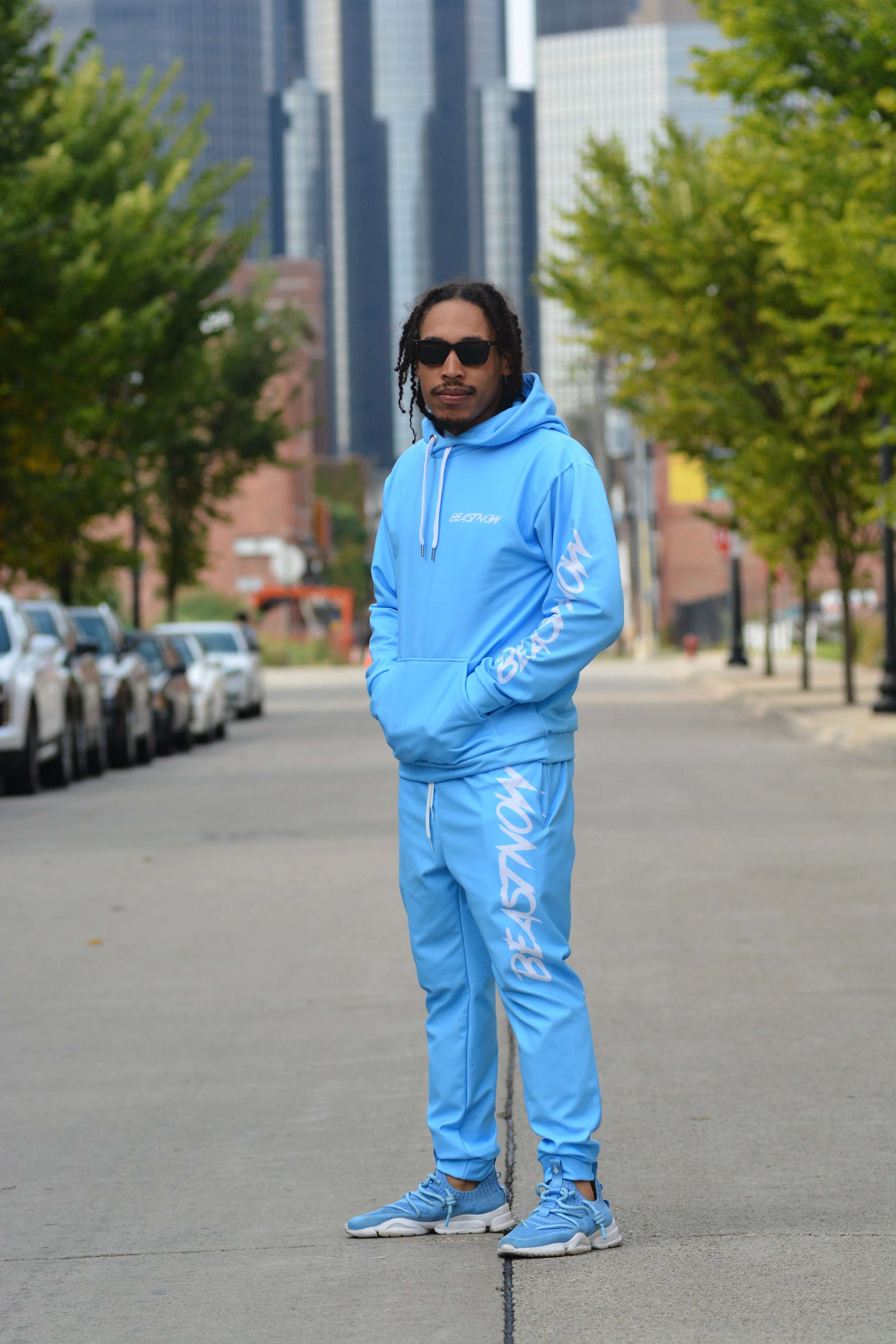 Fresh Joggers Deep Sky Blue