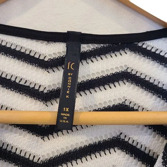 IC BY CONNIE K‎ Black White Cardigan Chevron Open Knit Longline Top 1X Toggle