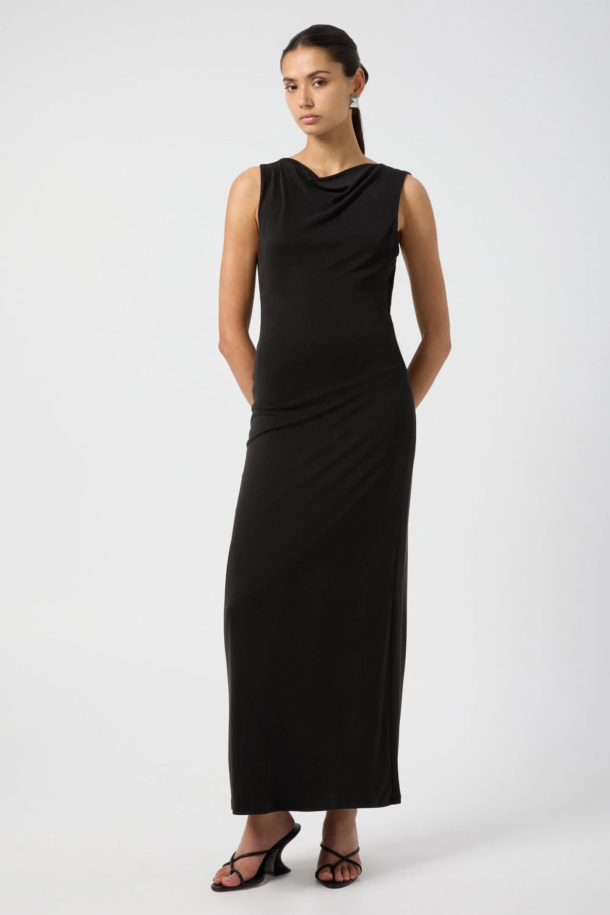 INTERWEAVE BACKLESS MAXI DRESS | BLACK