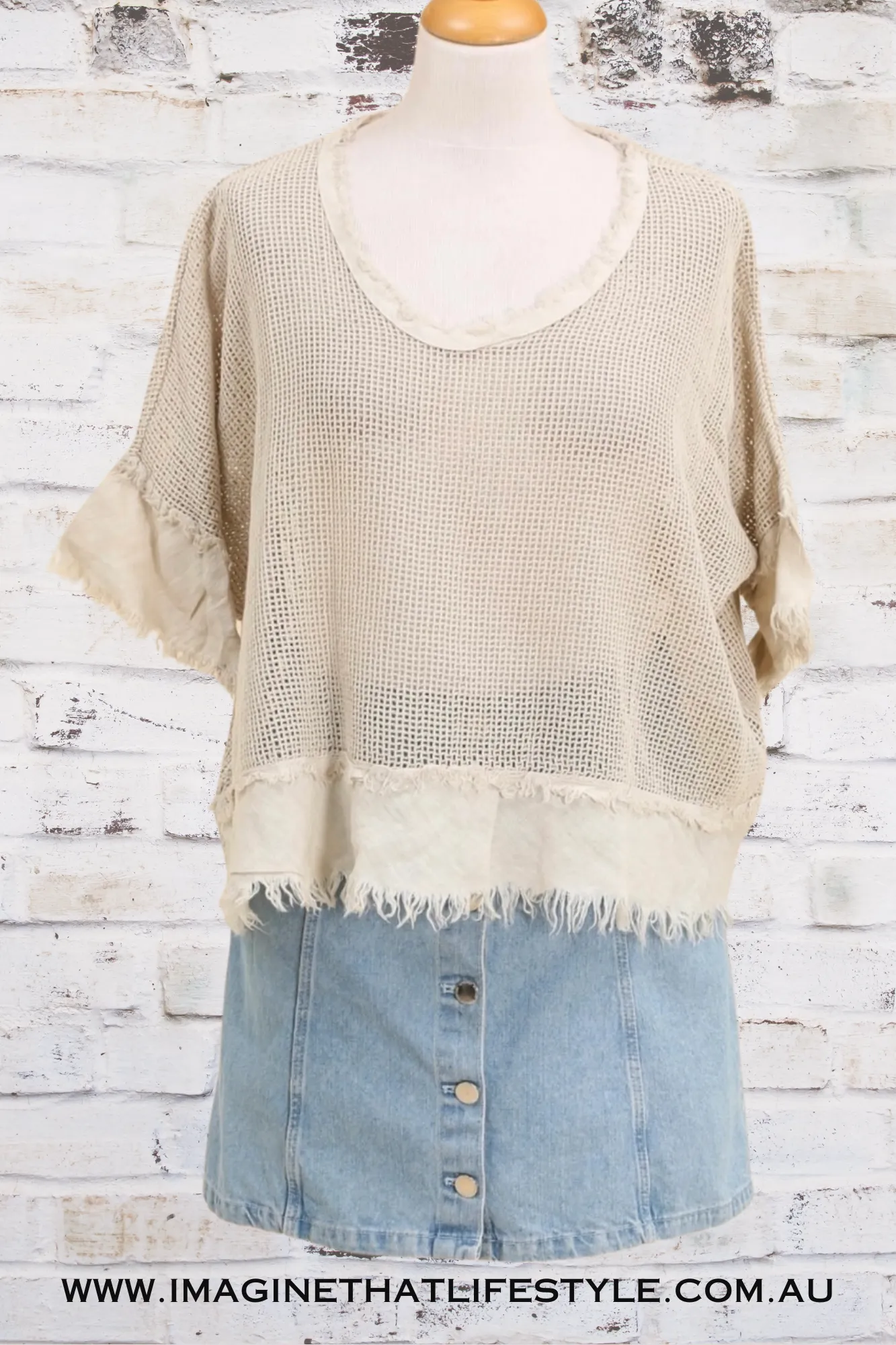'Isla' Mesh Overlay Linen Top