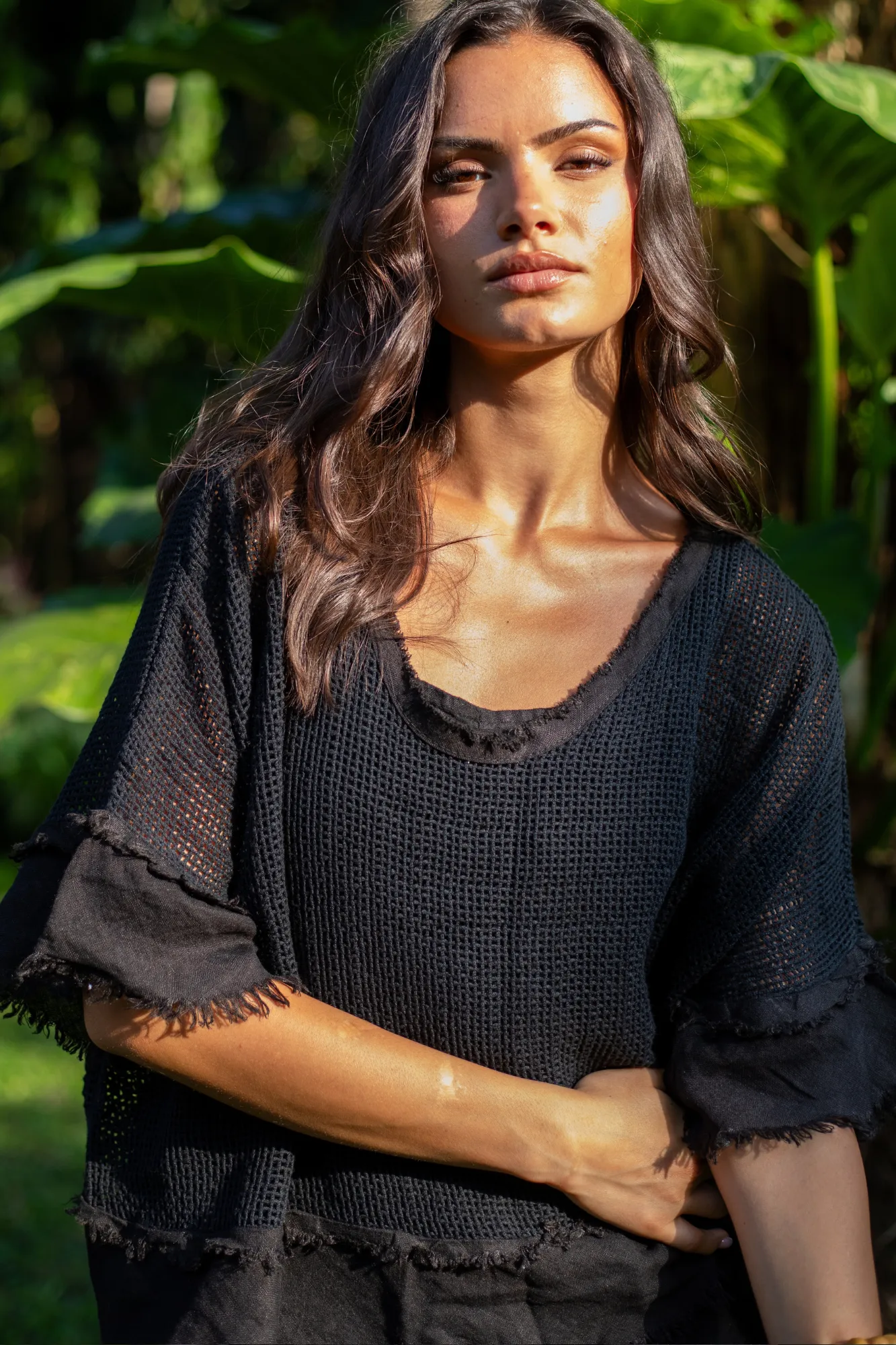 'Isla' Mesh Overlay Linen Top