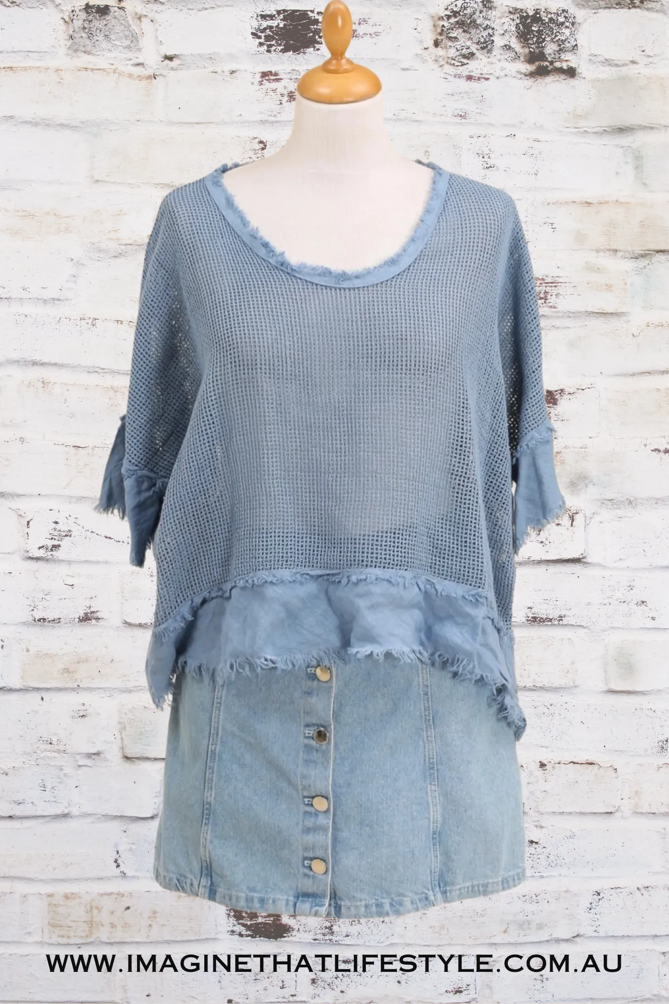 'Isla' Mesh Overlay Linen Top