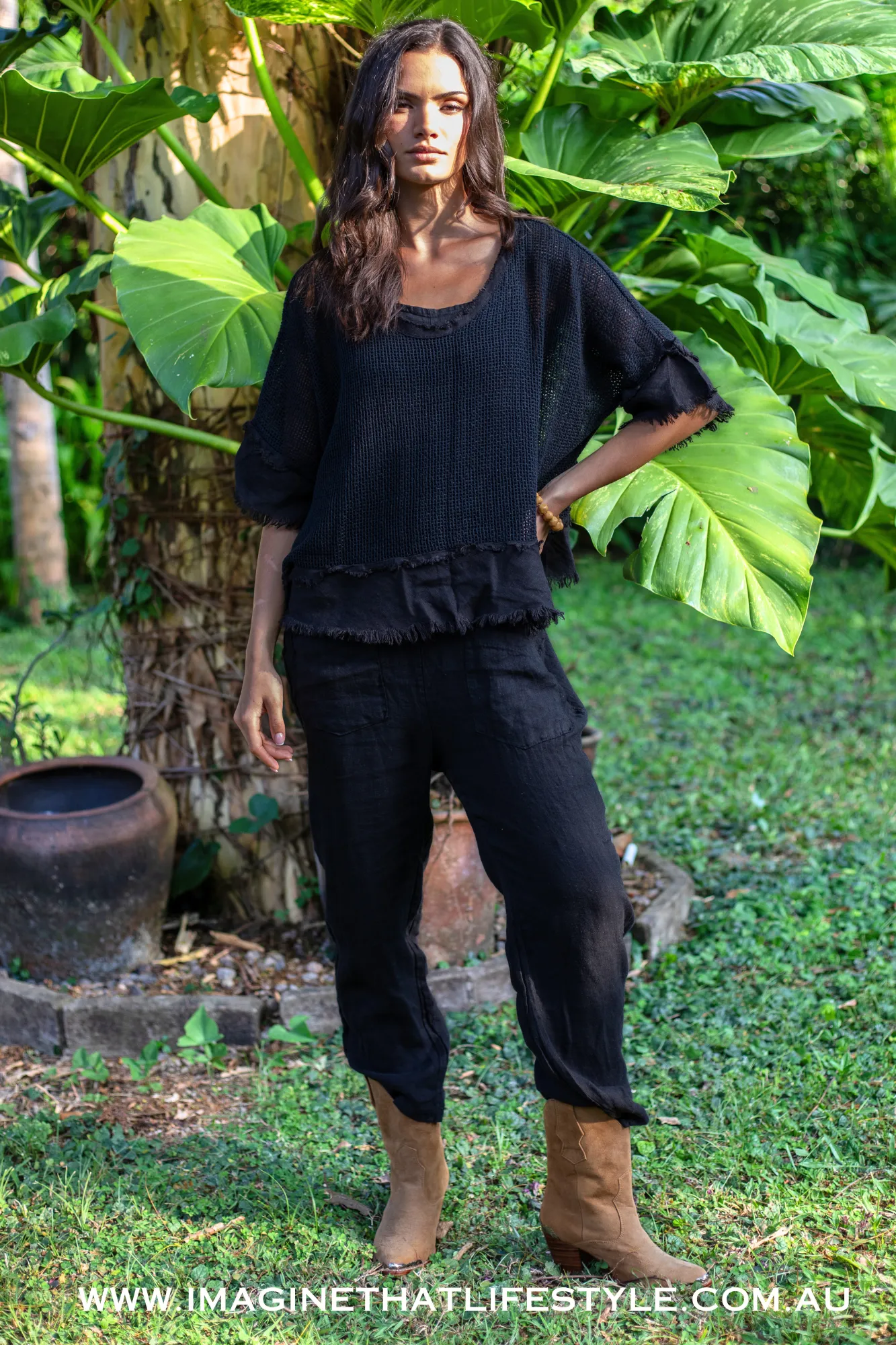 'Isla' Mesh Overlay Linen Top