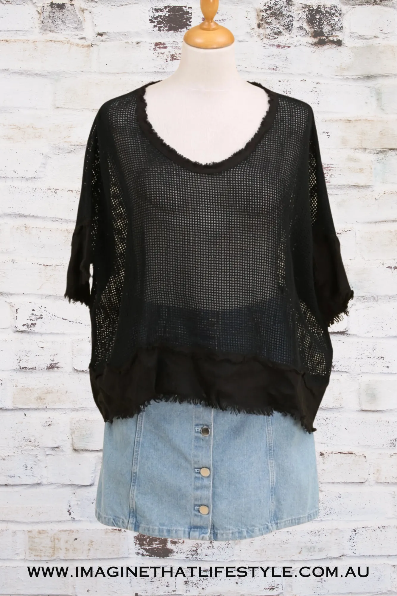 'Isla' Mesh Overlay Linen Top