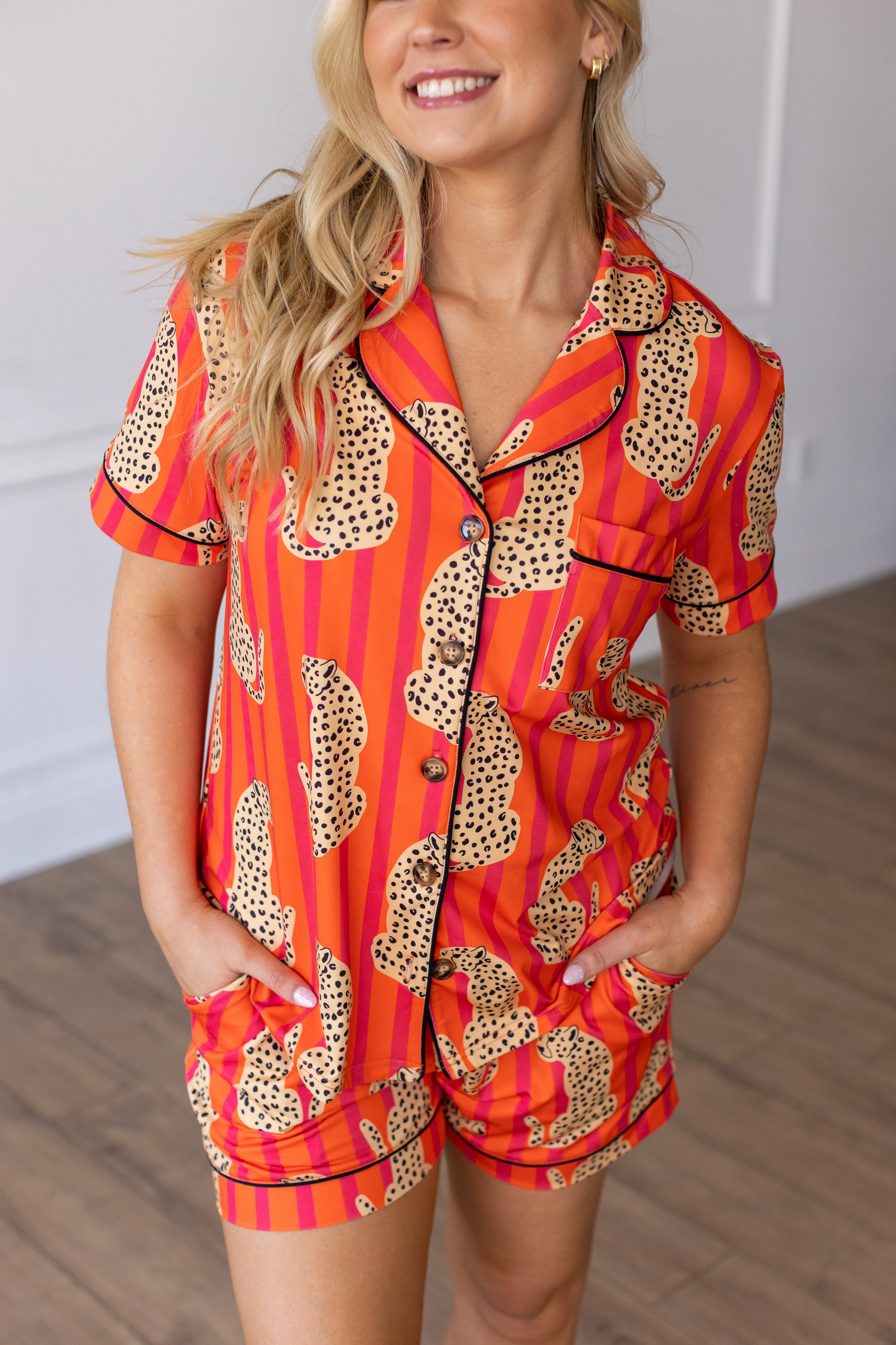 JUNGLE WILD SHORT SLEEVE WITH PANTS LOUNGE SET