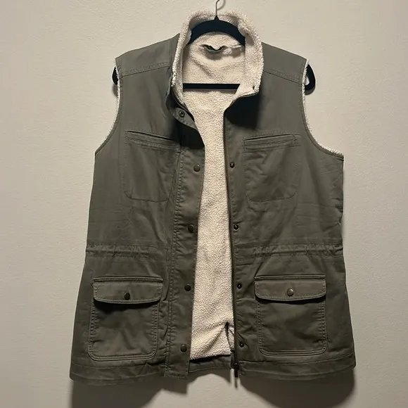 L.L. BEAN Women's Olive Green Utility Sherpa Lined Vest, Size M