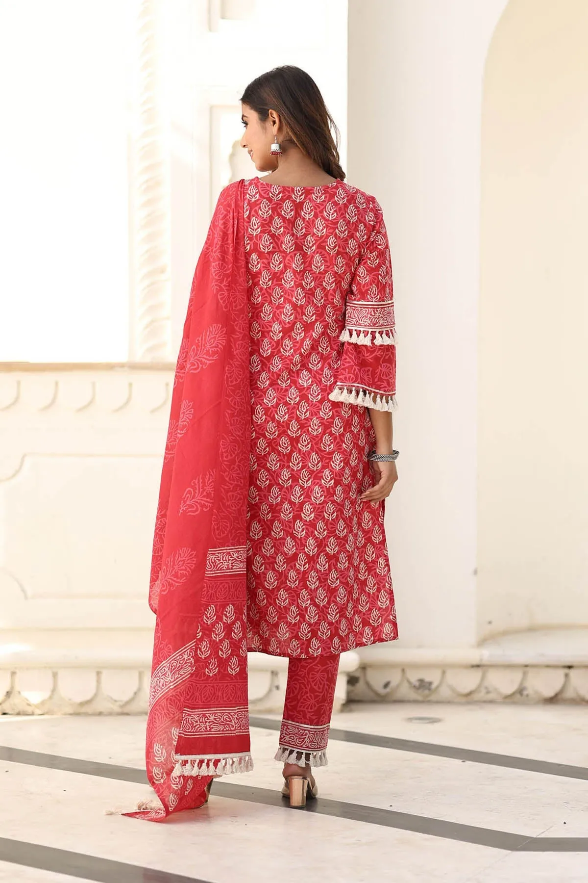 MULMUL BANHI BLOCK PRINTED KURTA-PANTS & DUPATTA SET