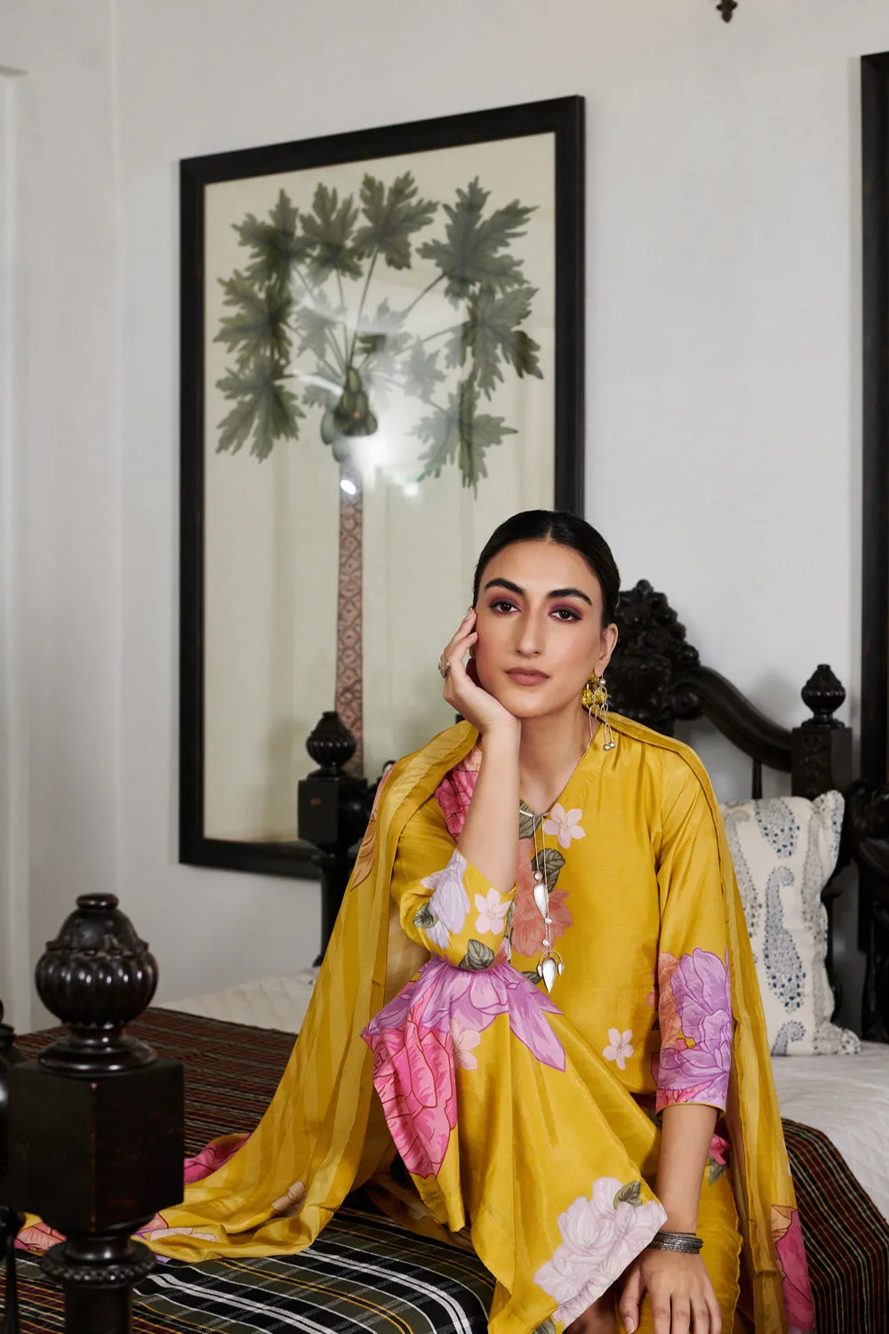 Nargis Mustard Big Flower Kurta Set Of 3