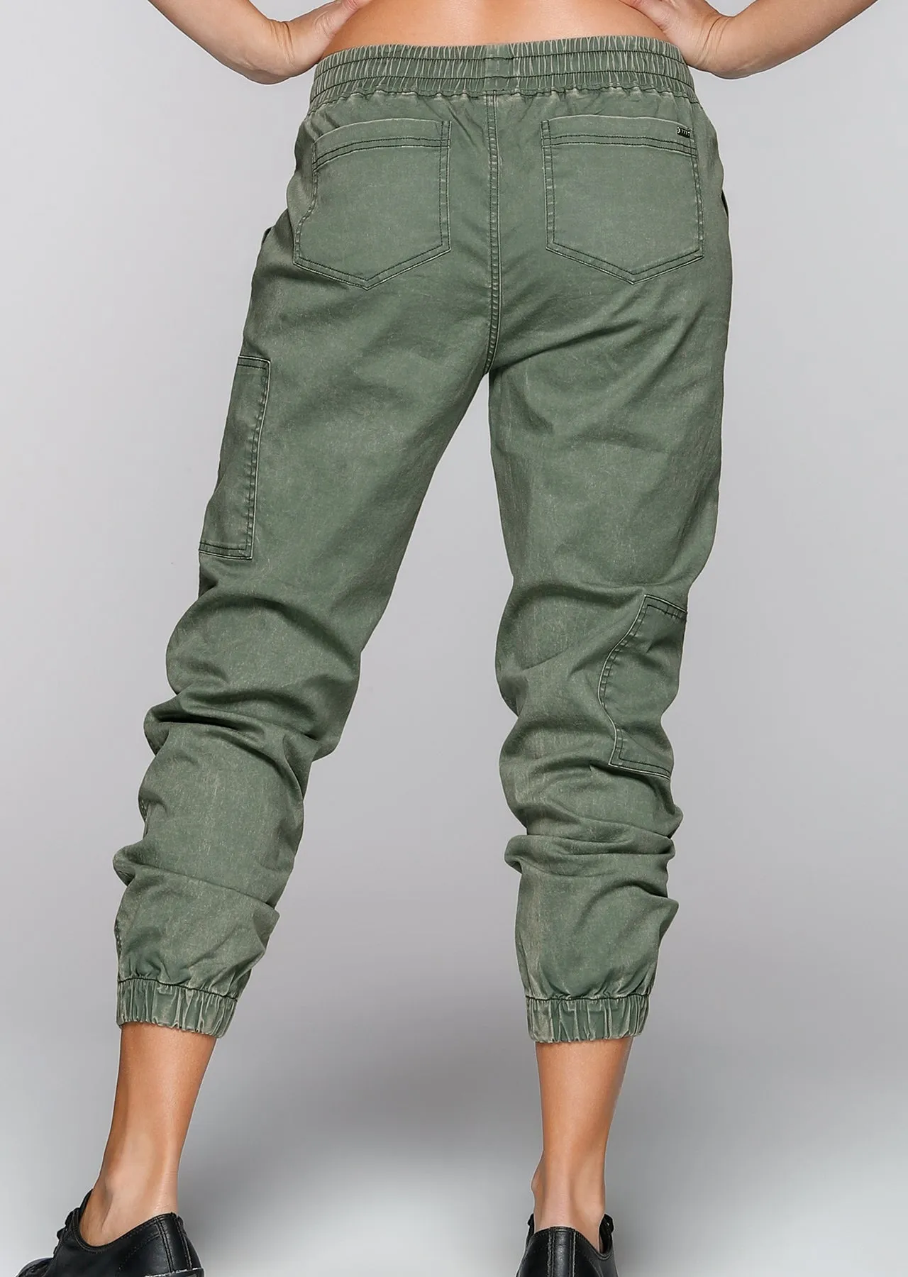 On The Go F/L Pants