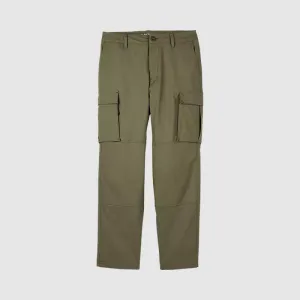 Pantalon Lifestyle Source Utility Verde Oliva Fox