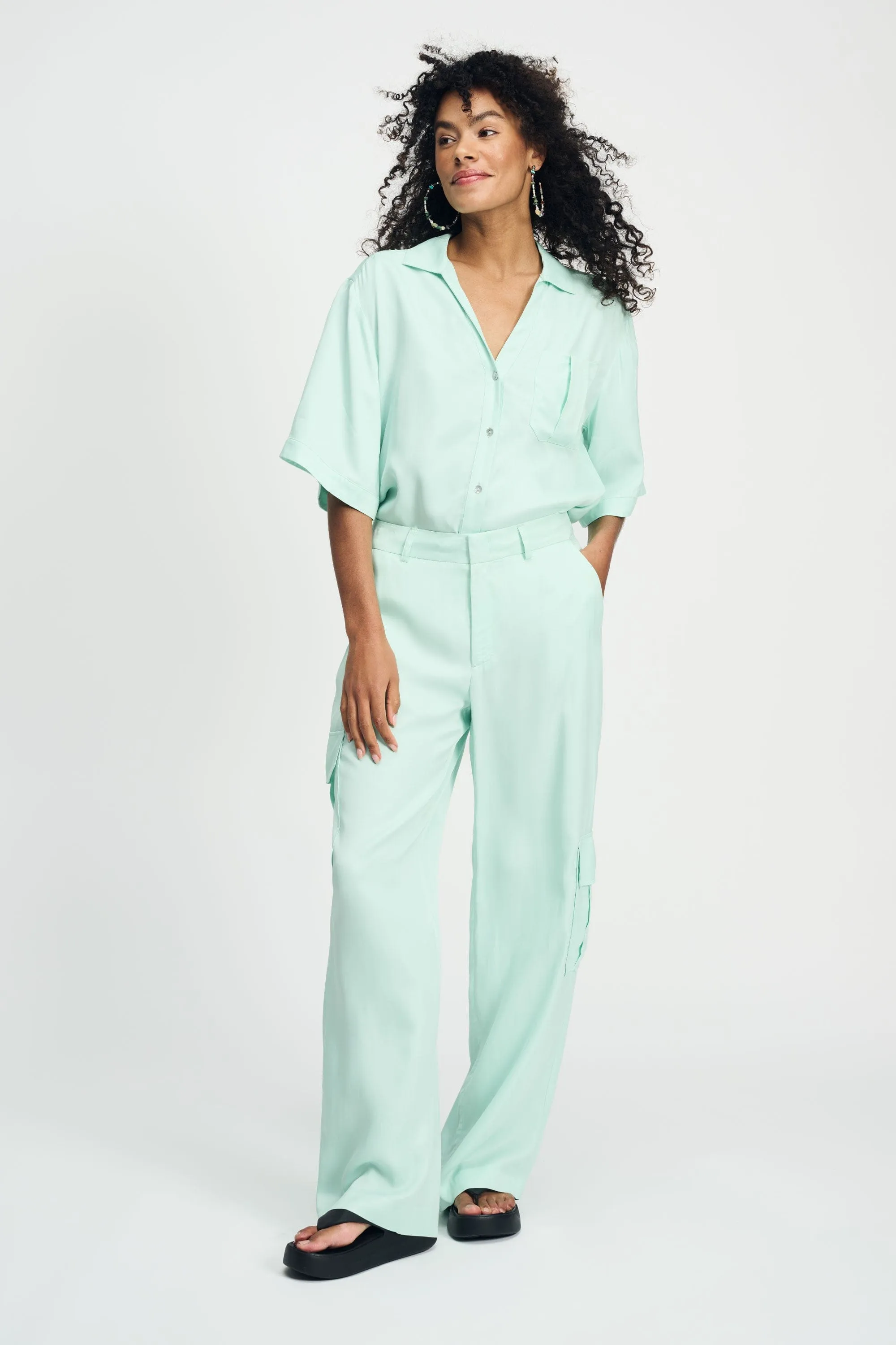 PANTS - Satin Fresh Mint