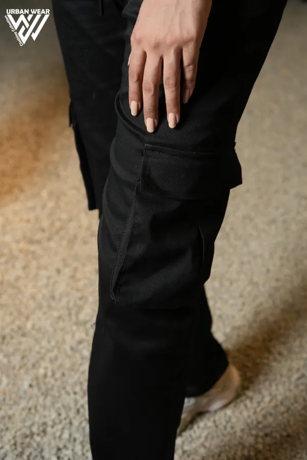 Premium Black 6-Pocket Cargo Pants | Modern Unisex Streetwear Essential