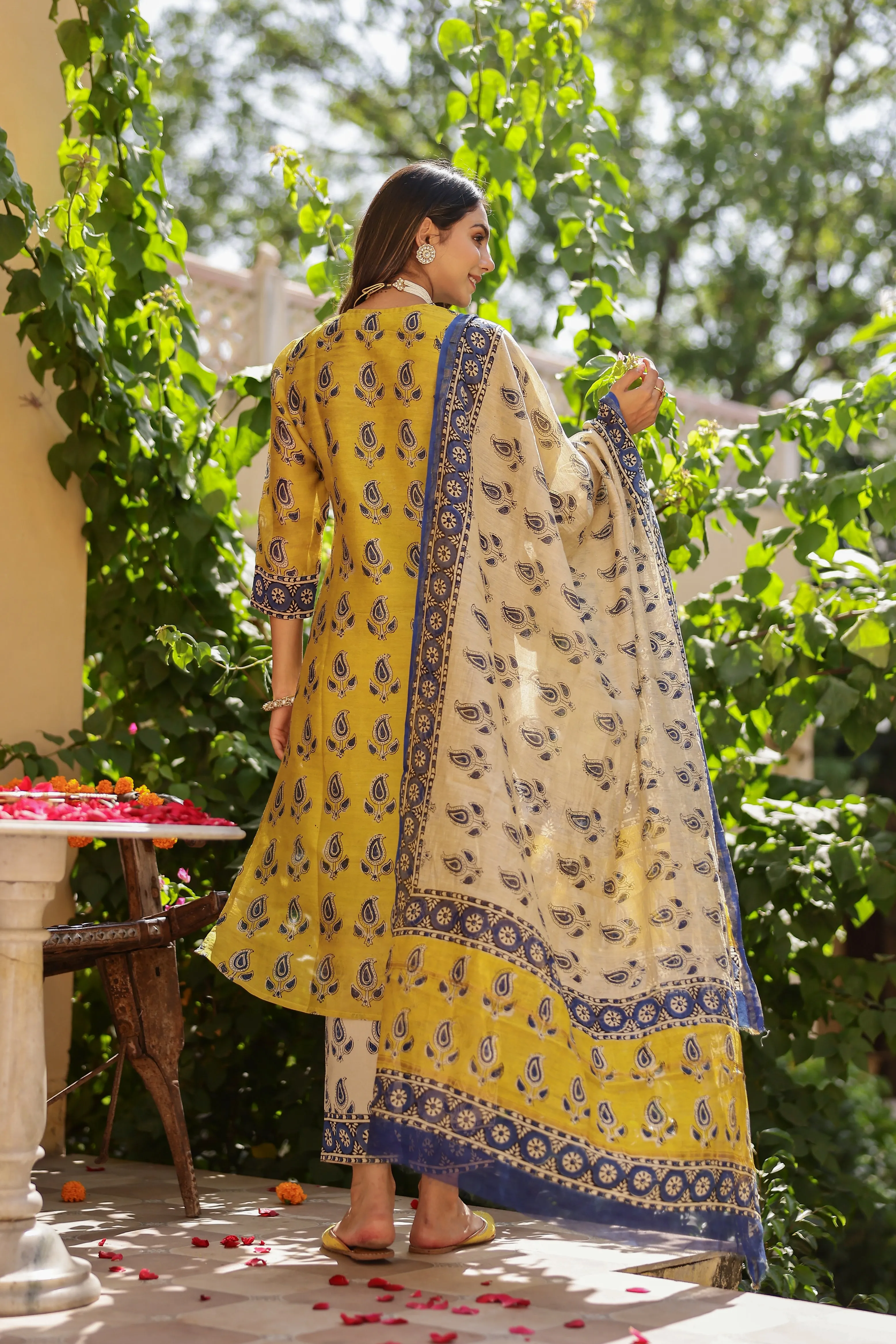 "Jalsa" Bagru Hand Block Printed Chanderi Suit Set(3pc)