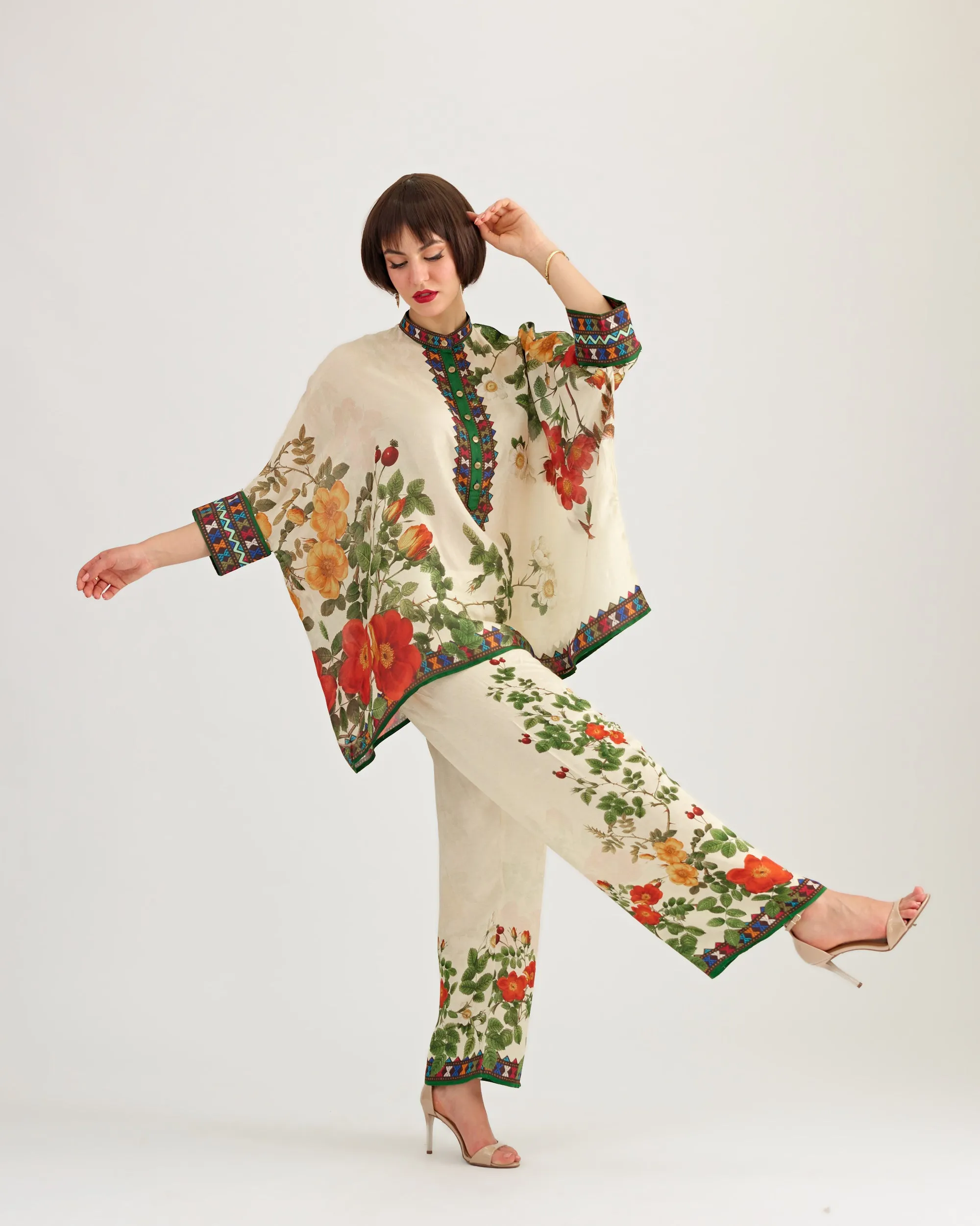 Redoute : Chanel - Ivory/Emerald