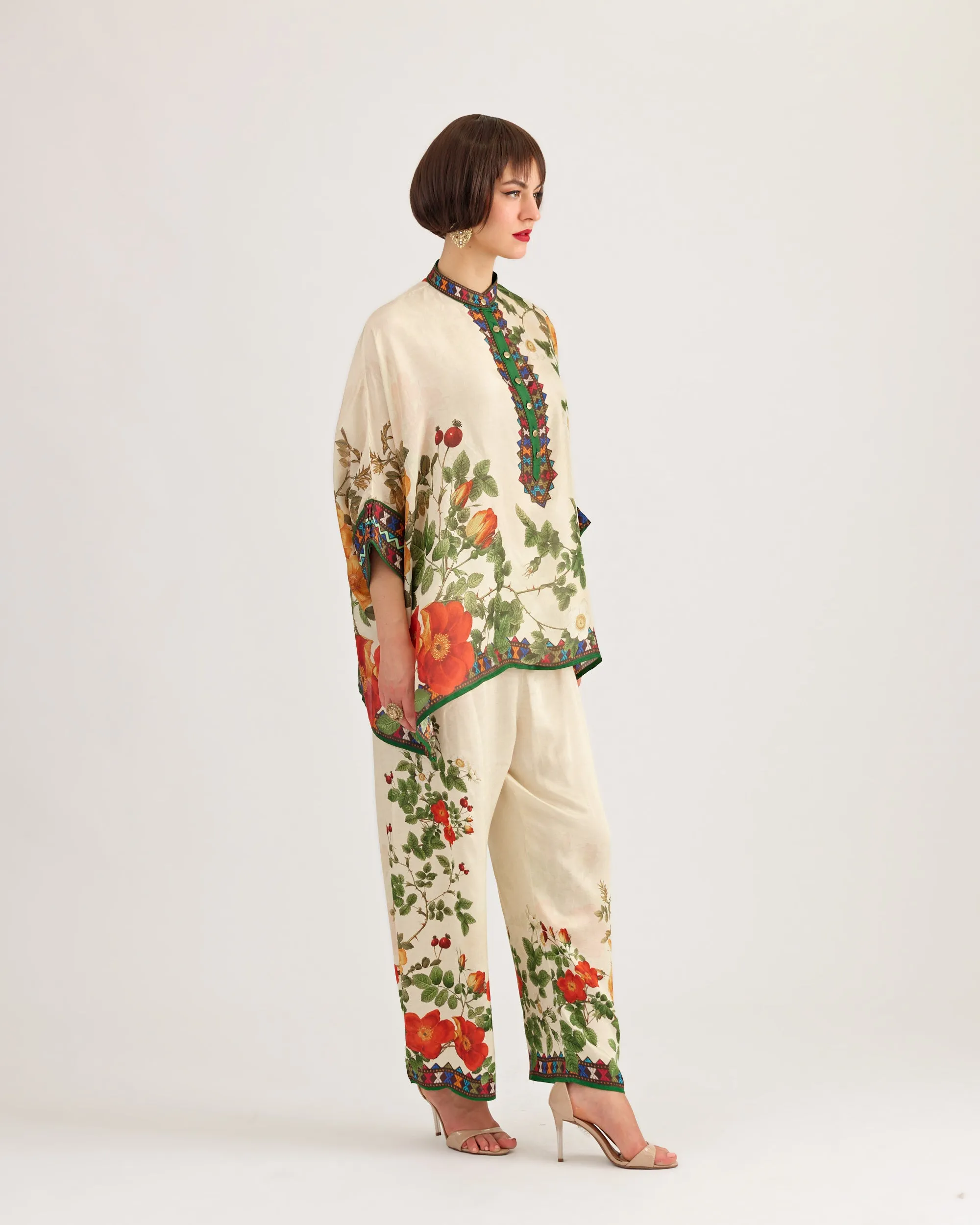 Redoute : Chanel - Ivory/Emerald