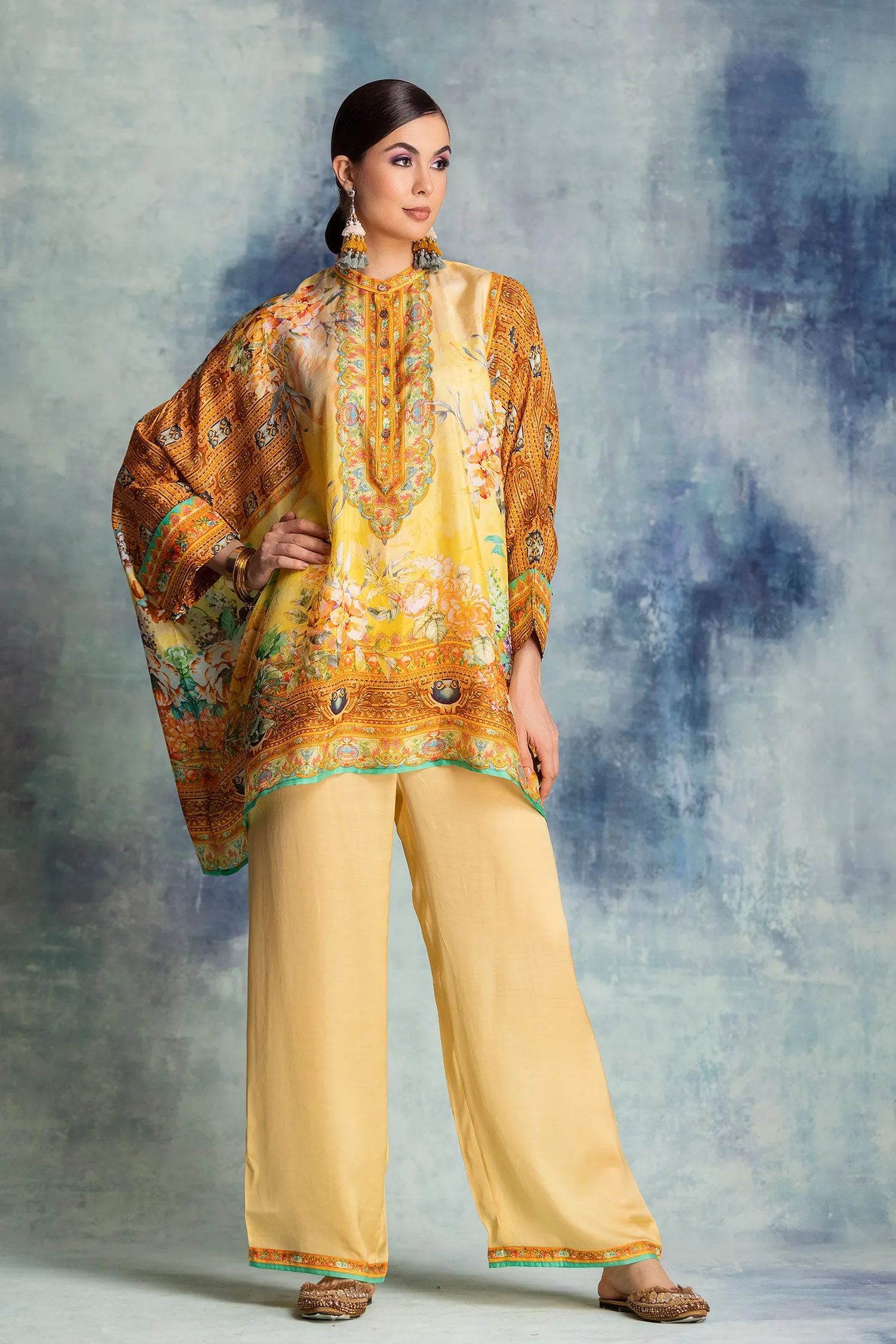 Roses : Chanel - Yellow