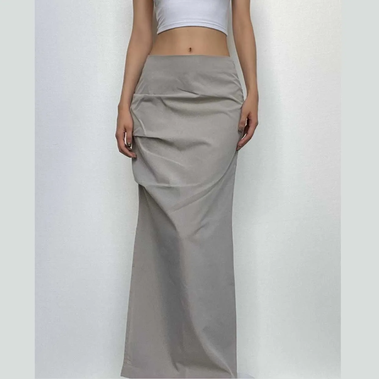 Ruched solid zip-up slit cargo maxi skirt