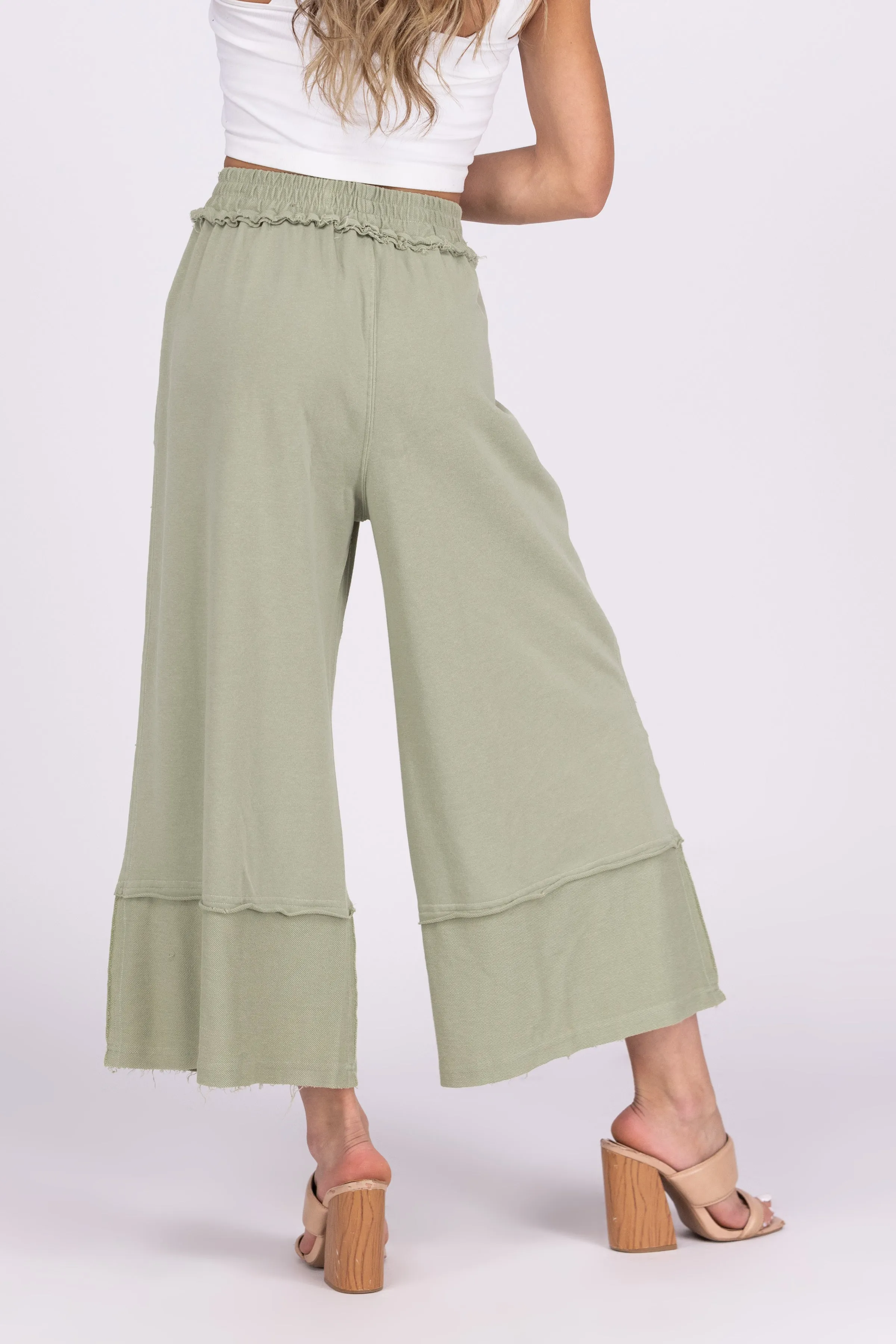 Saturday Women's Wide Leg Pants
