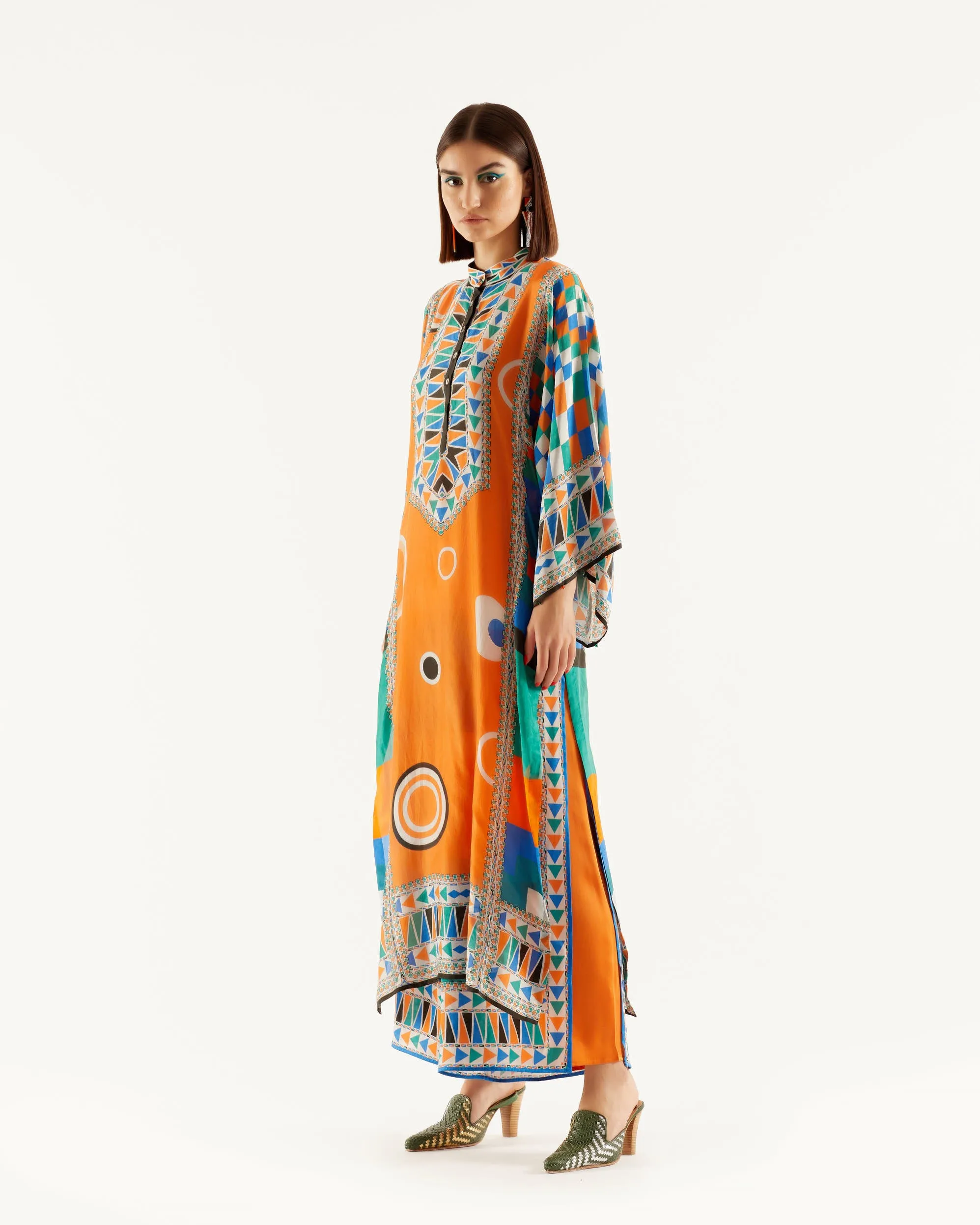 Seville : Gayatri - Carrot