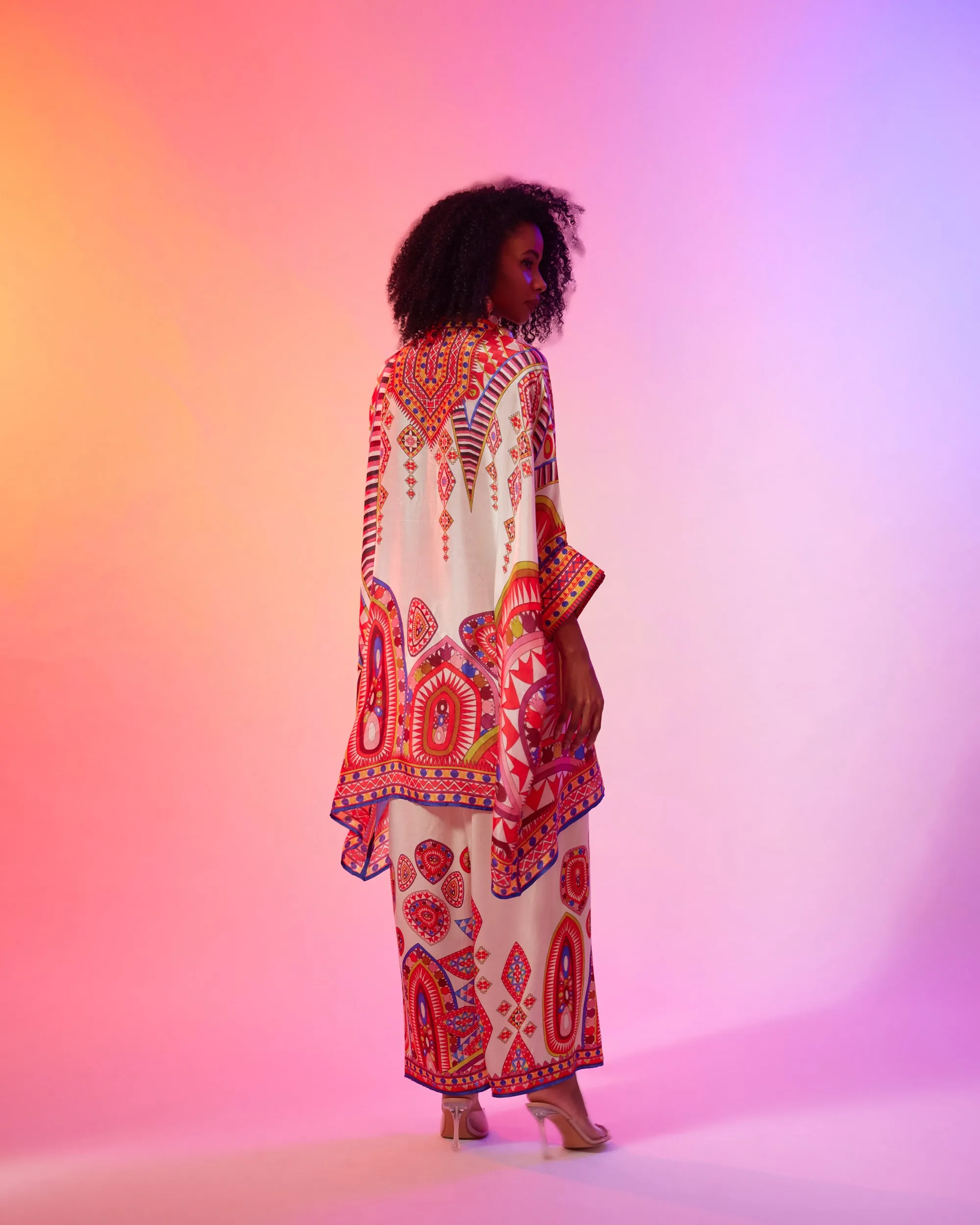 Sicily : Chanel 36"- Candy