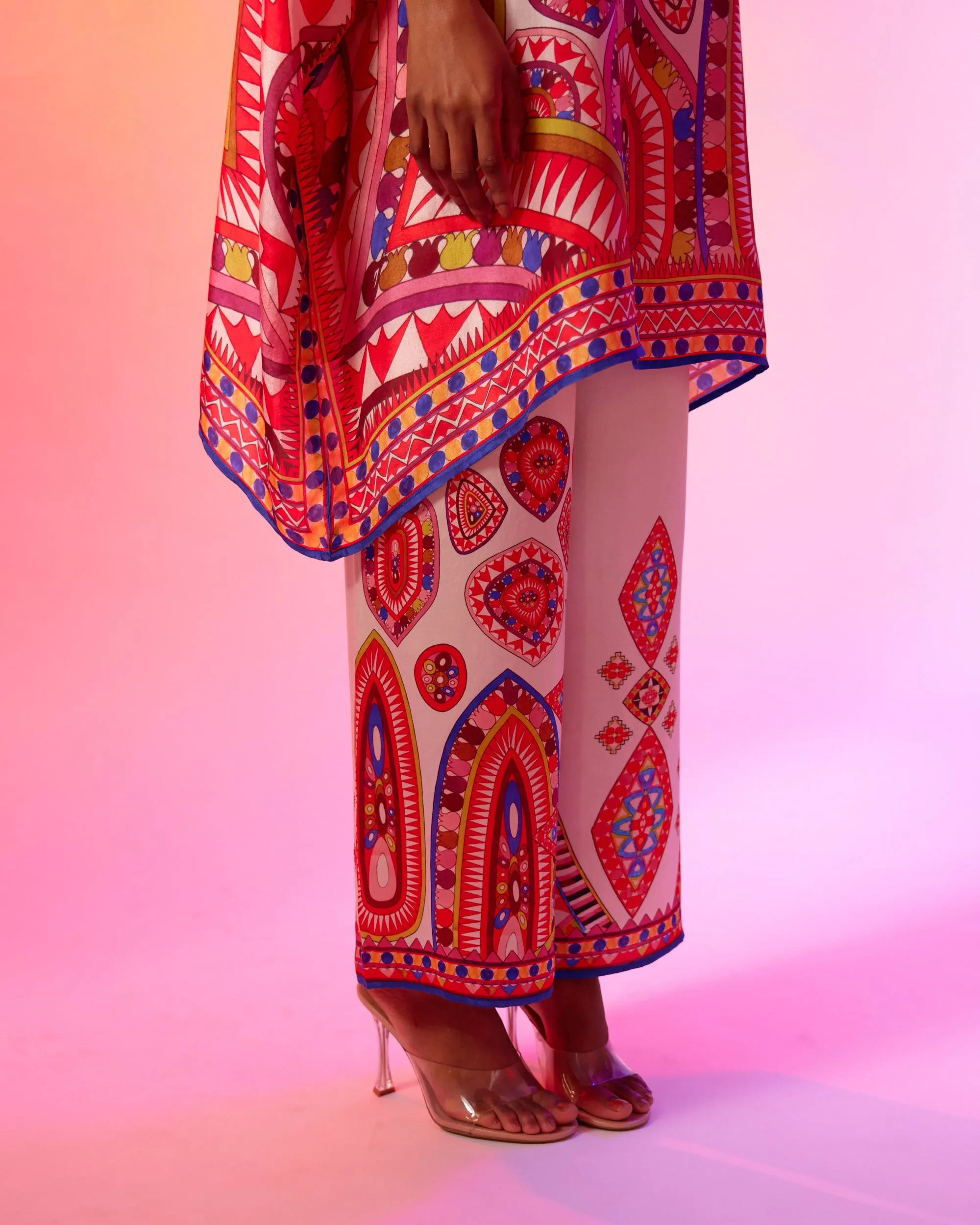 Sicily : Chanel 36"- Candy