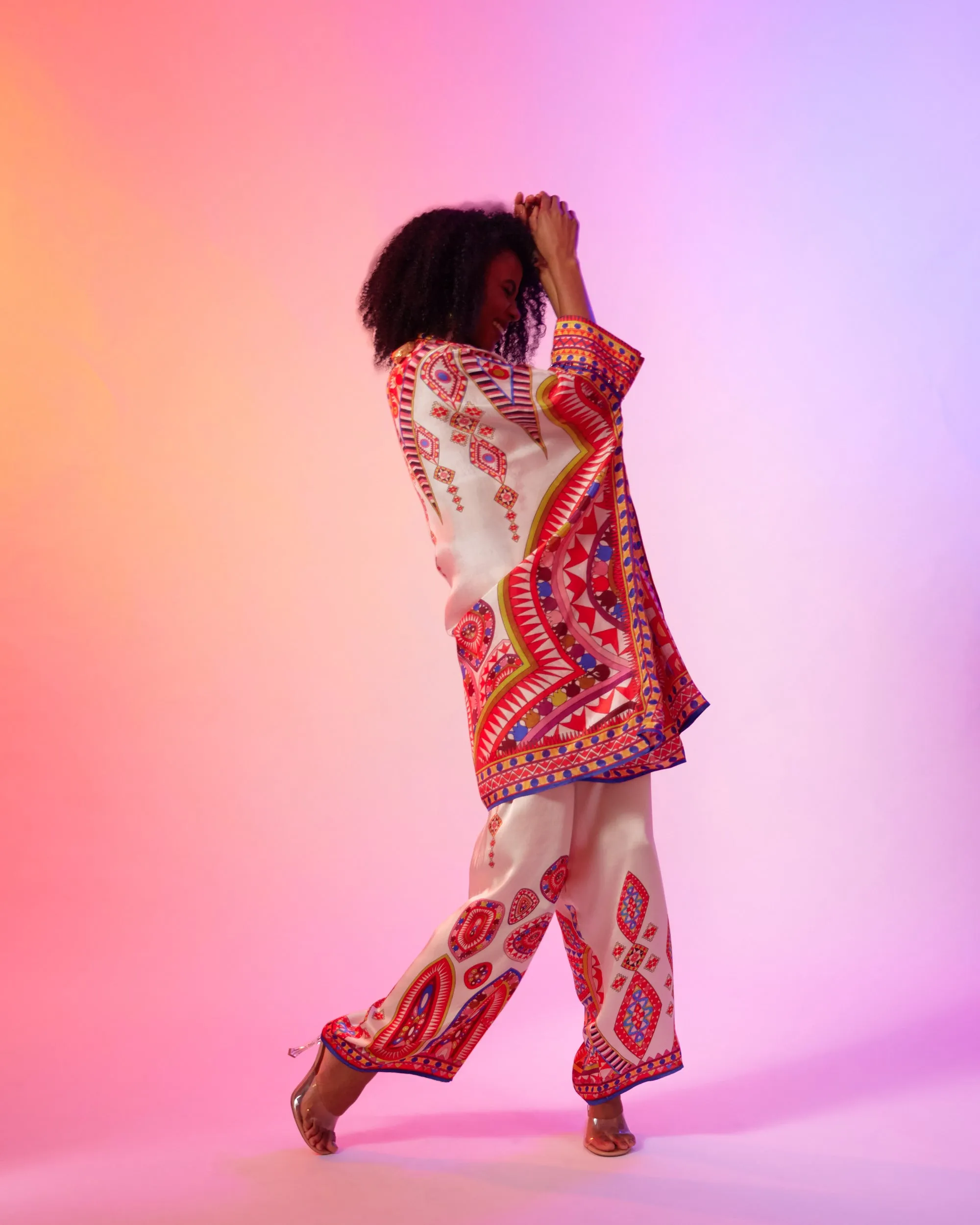 Sicily : Chanel 36"- Candy