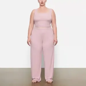 SKIMS Soft Lounge Sleep Pant in Orchid