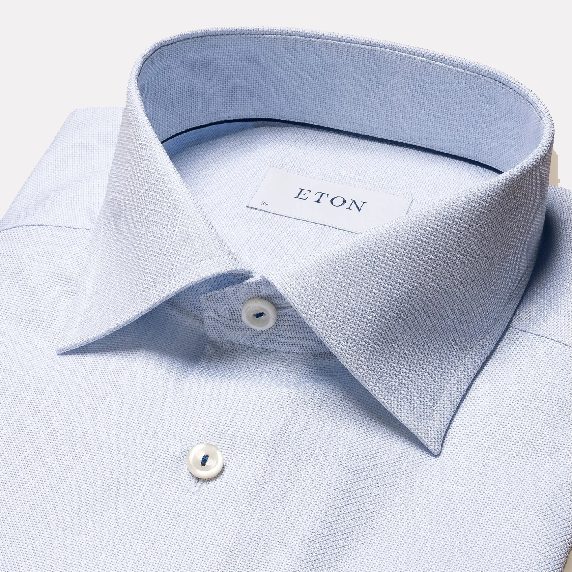 Slim Fit Dobby Dress Shirt / Light Blue