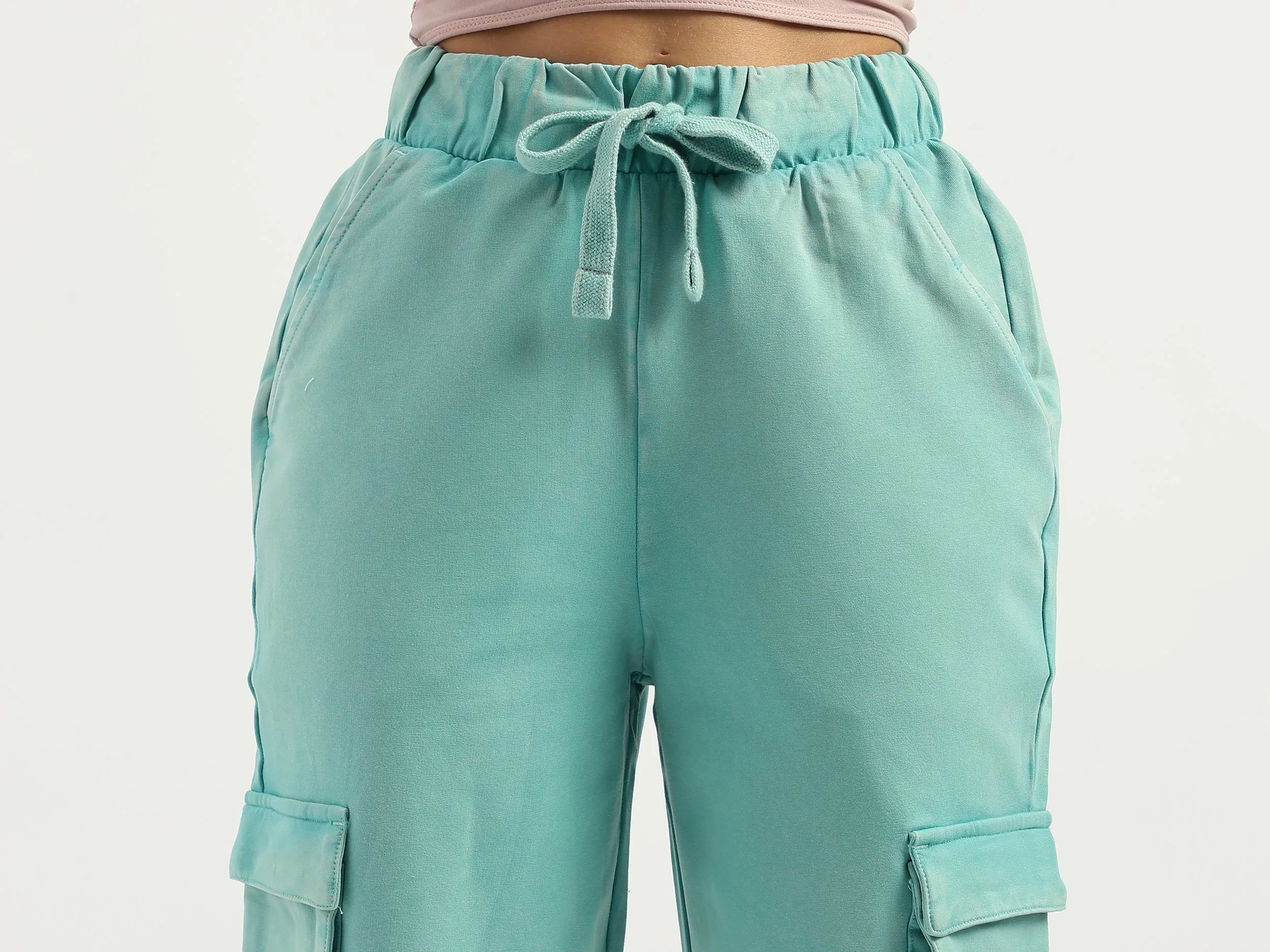 Solid Straight Fit Cargo Pants