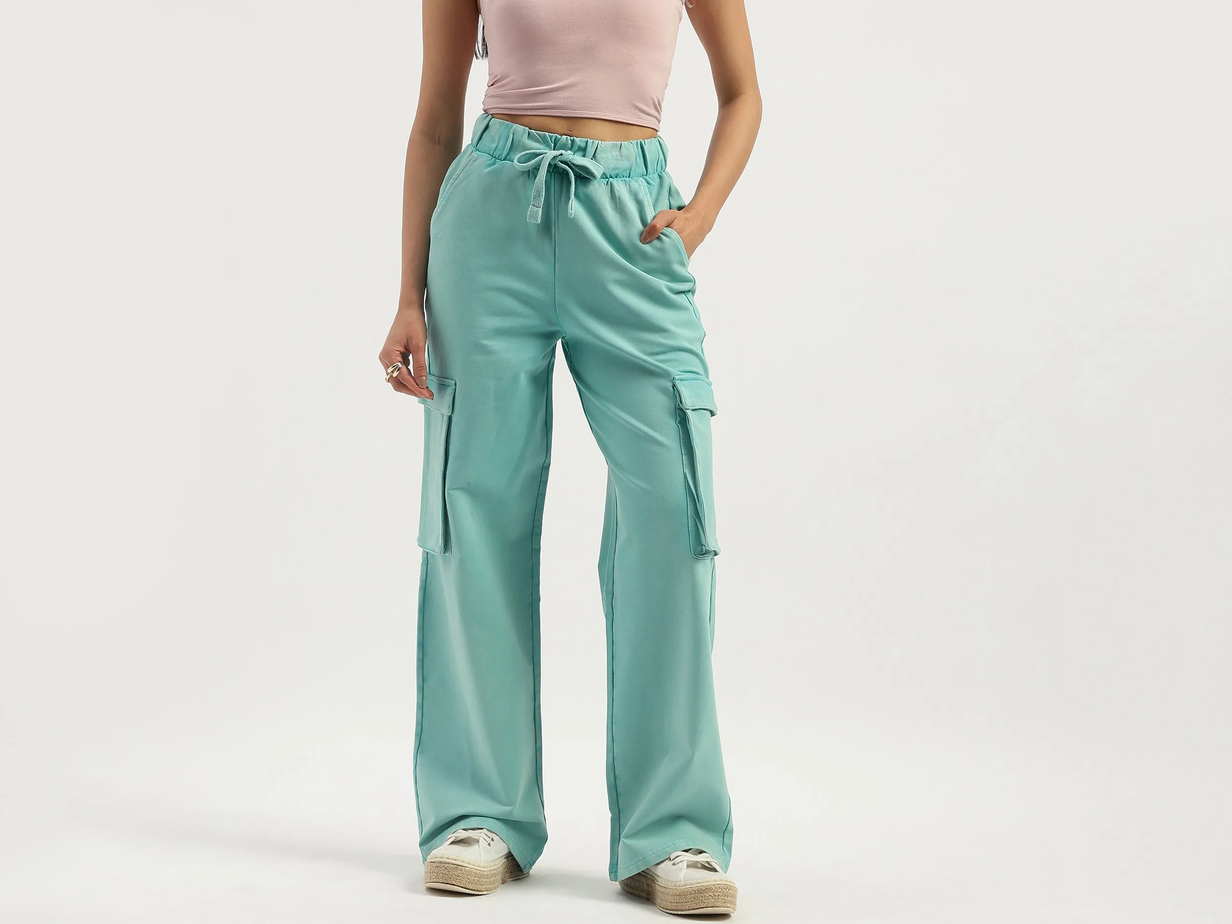Solid Straight Fit Cargo Pants