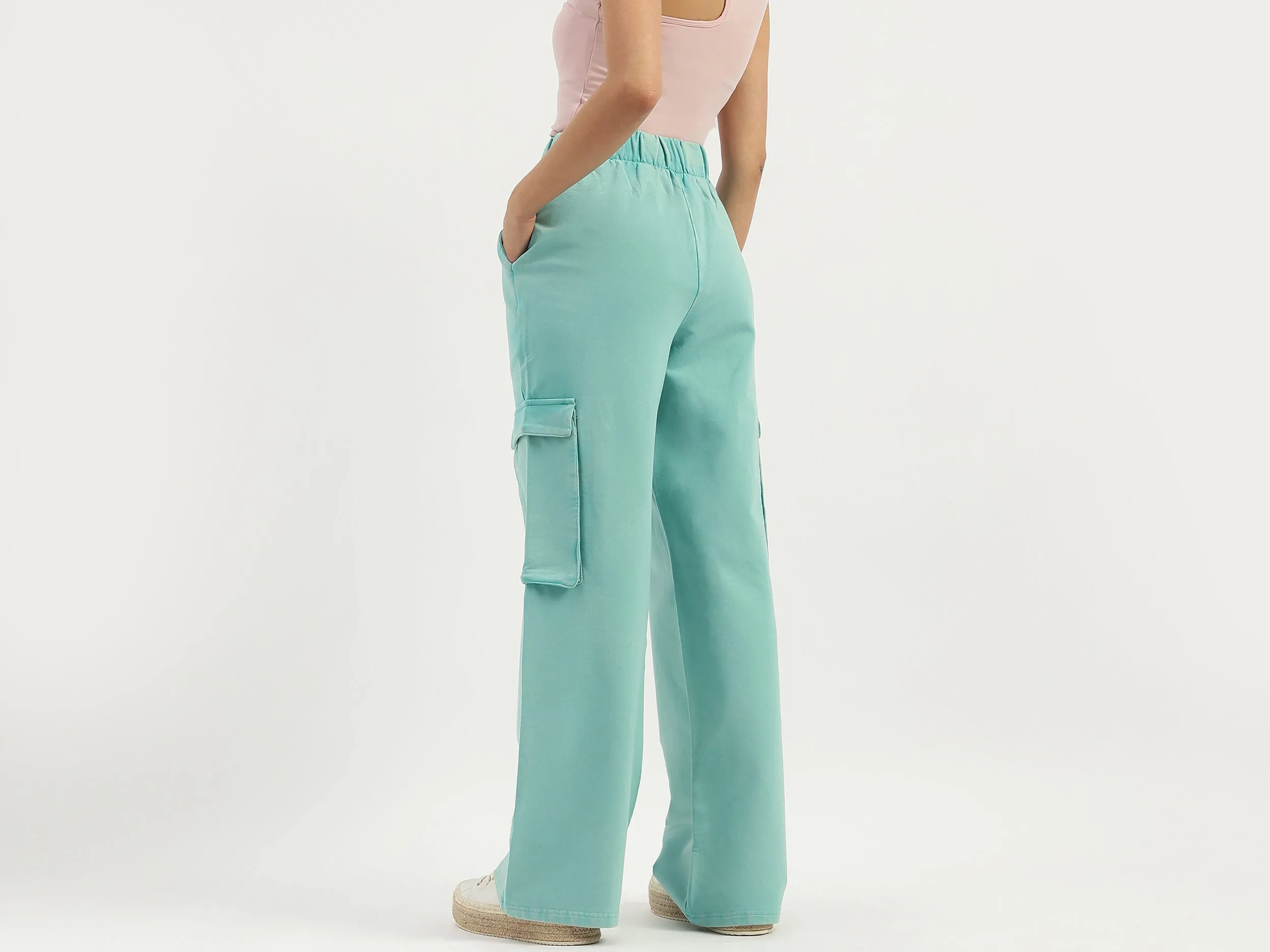 Solid Straight Fit Cargo Pants