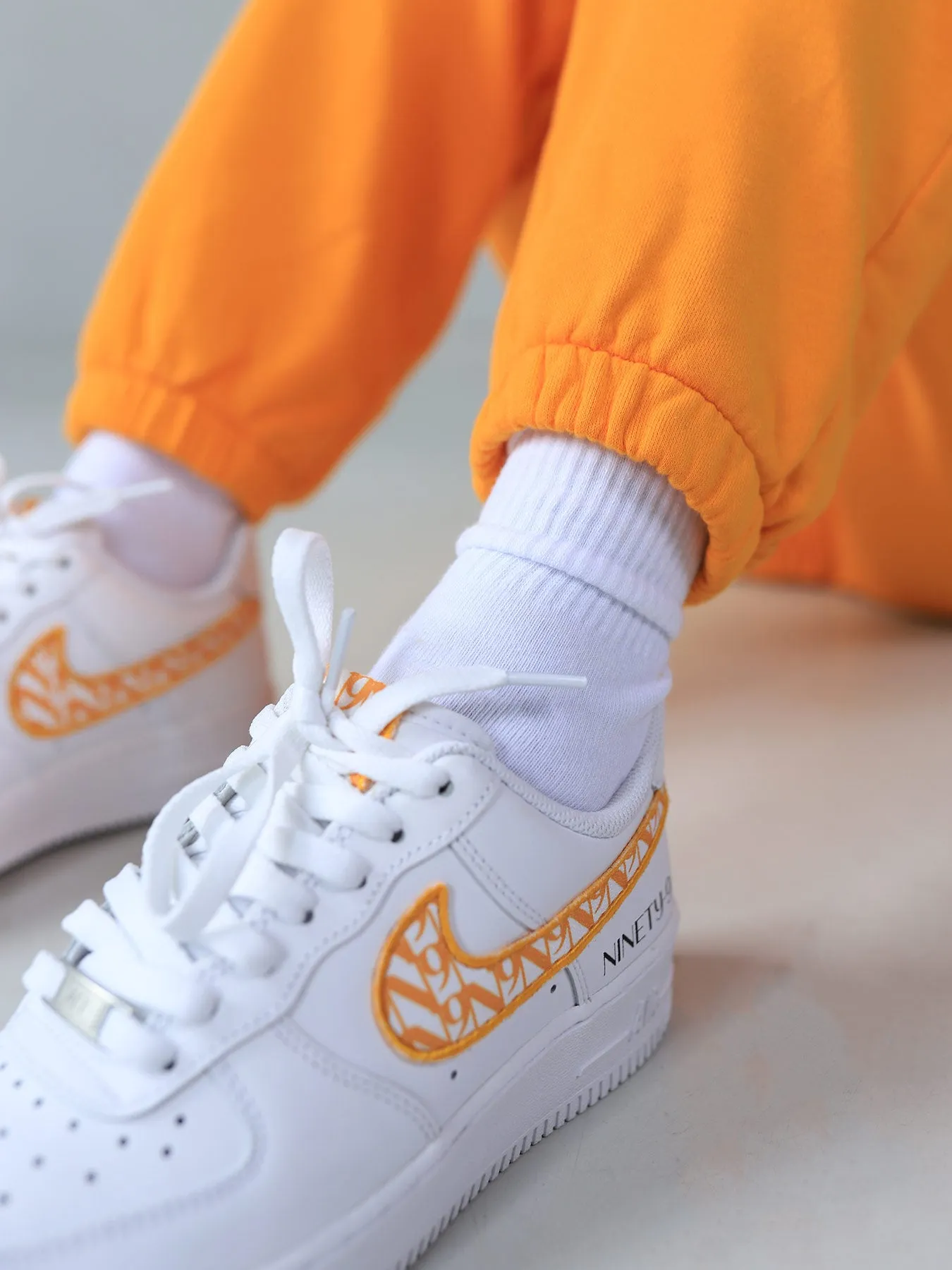 SUMMER - Sweatpants • Bright Orange