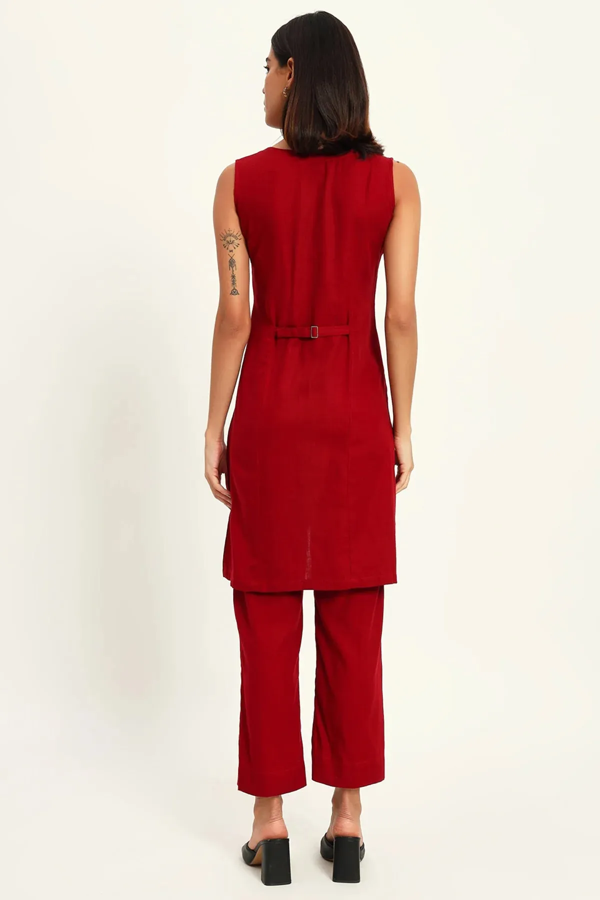 Tailored Vest Kurta Pant Set, Maroon