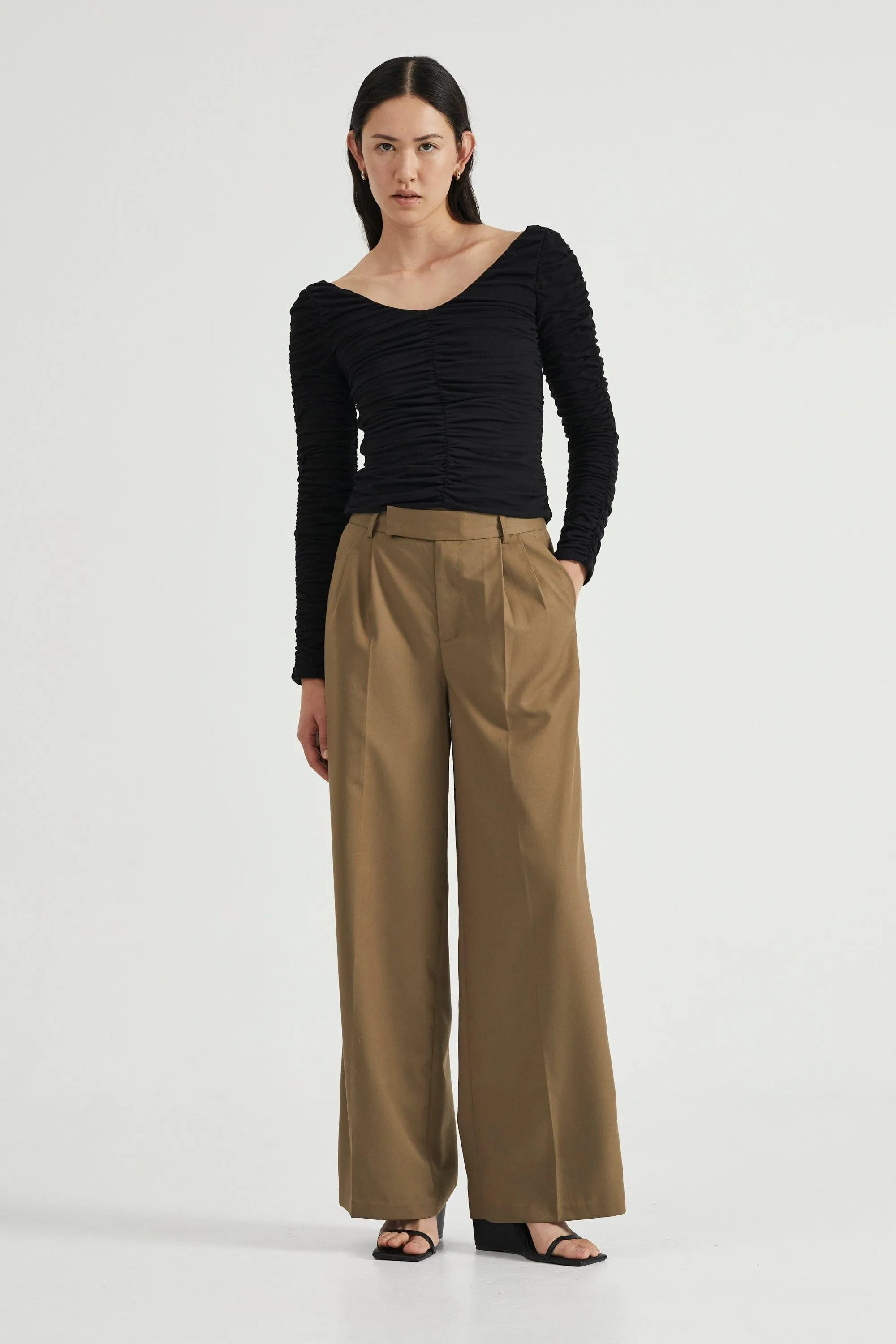TIME AGAIN GATHERED TOP | BLACK