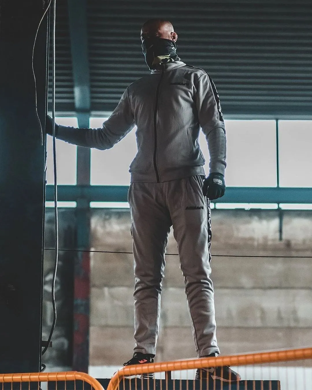 TRACKSUIT [SEPARATE]