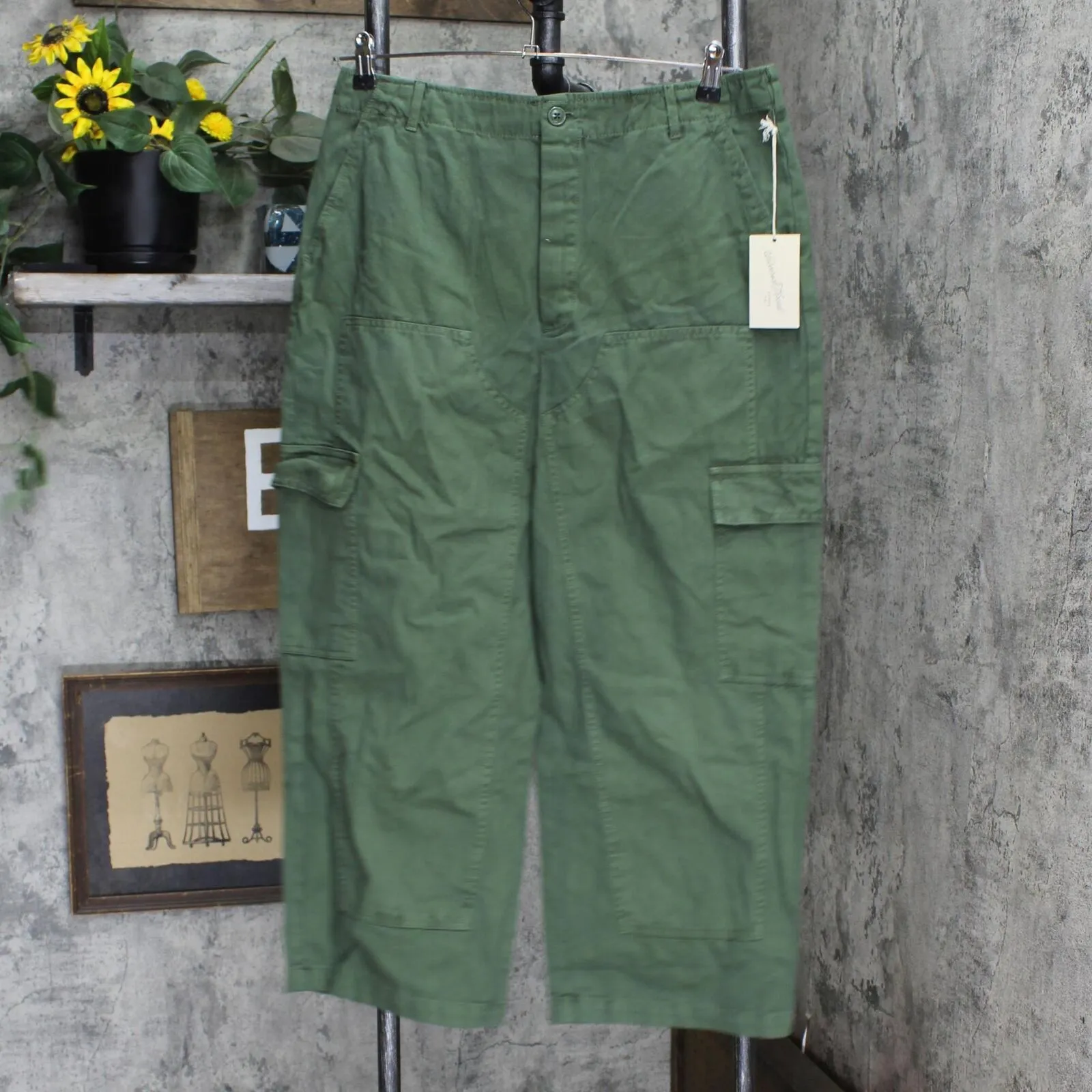 Universal Thread Women's High-Rise Utility Cargo Pants